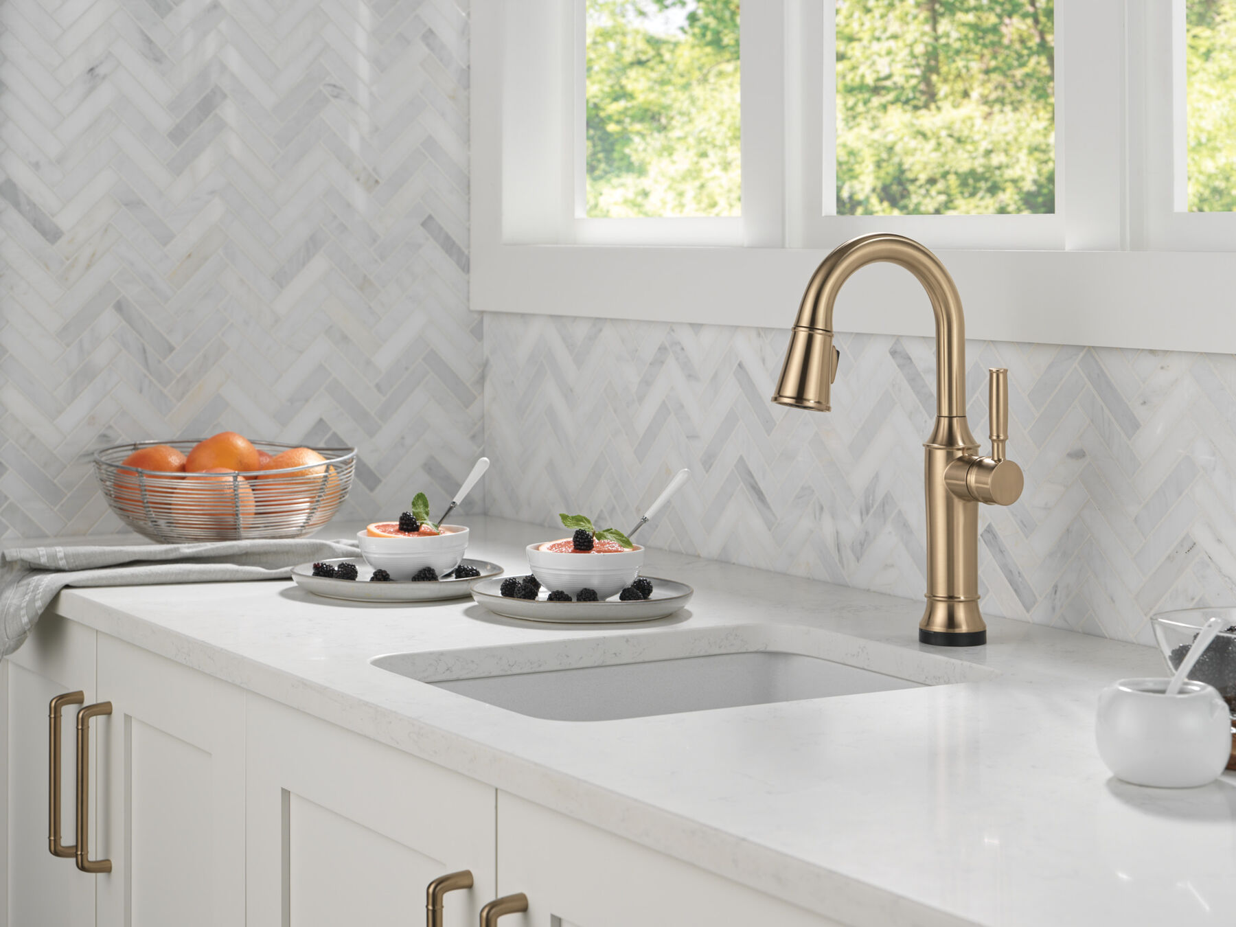 Touch2O&reg; Bar / Prep Faucet with Touchless Technology