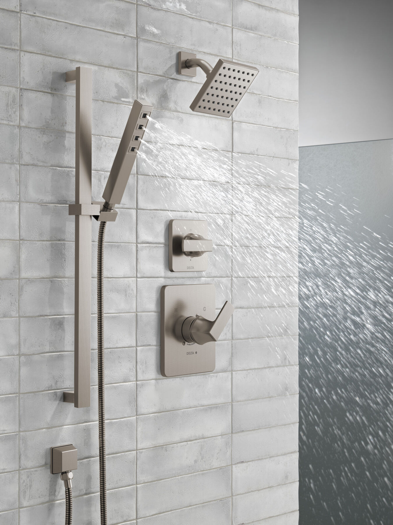 H<sub>2</sub>Okinetic&reg; Single-Setting Slide Bar Hand Shower