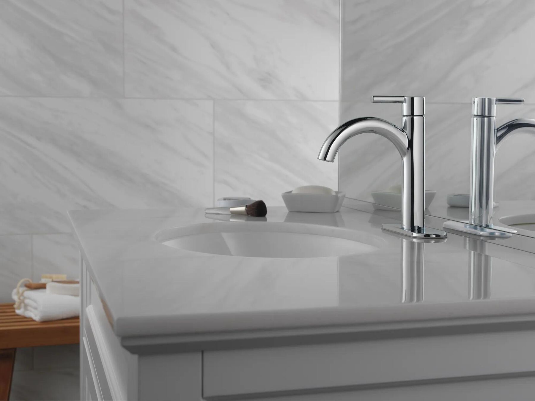 Single Handle Bathroom Faucet