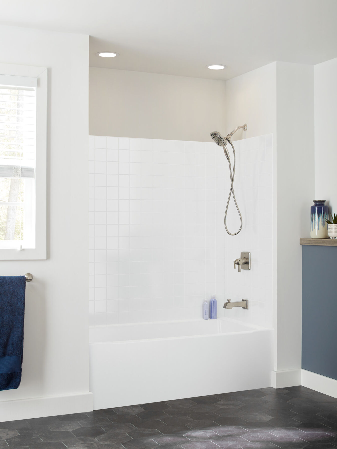 Monitor&reg; 17 Series Shower Trim with In2ition&reg;