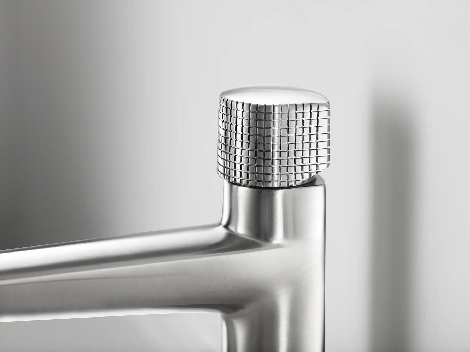 Single Handle Bathroom Faucet (Recertified)