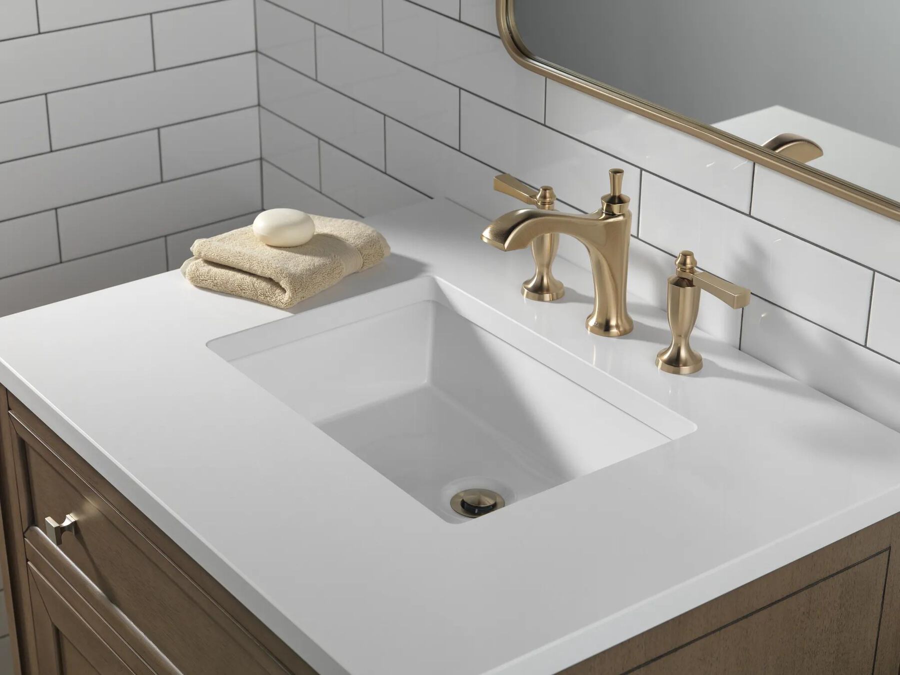 Two Handle Widespread Bathroom Faucet