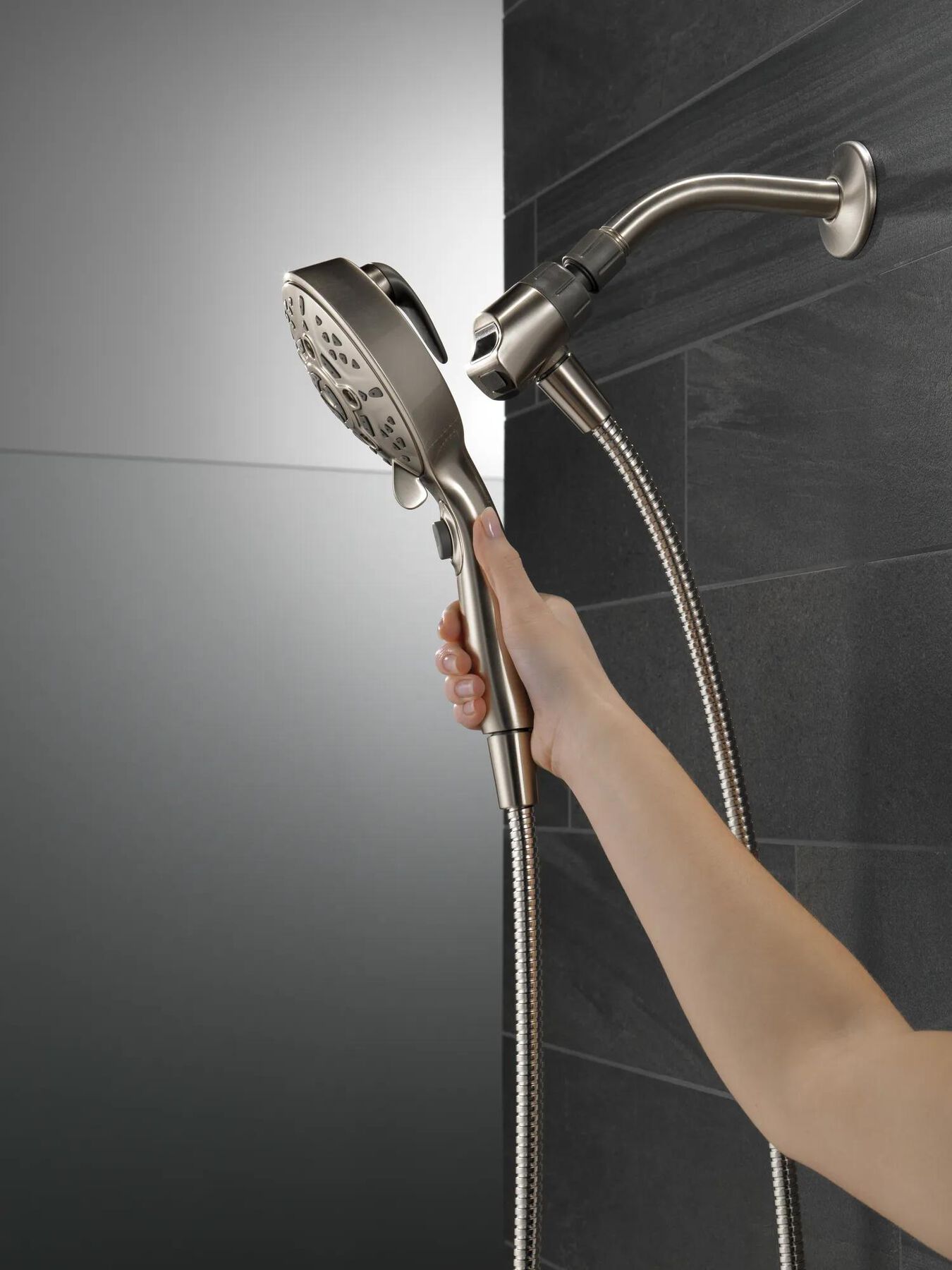 SureDock&trade; 7-Setting Hand Shower