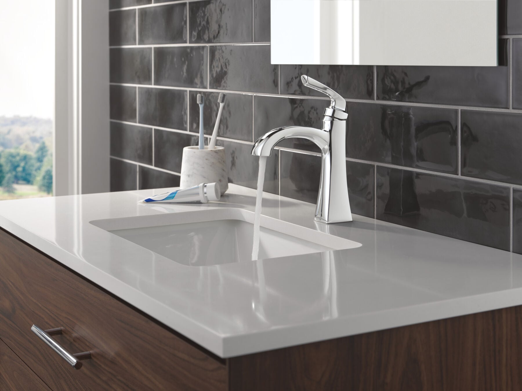 Single Handle Lavatory Faucet with 14 Series Tub Shower Trim Bundle
