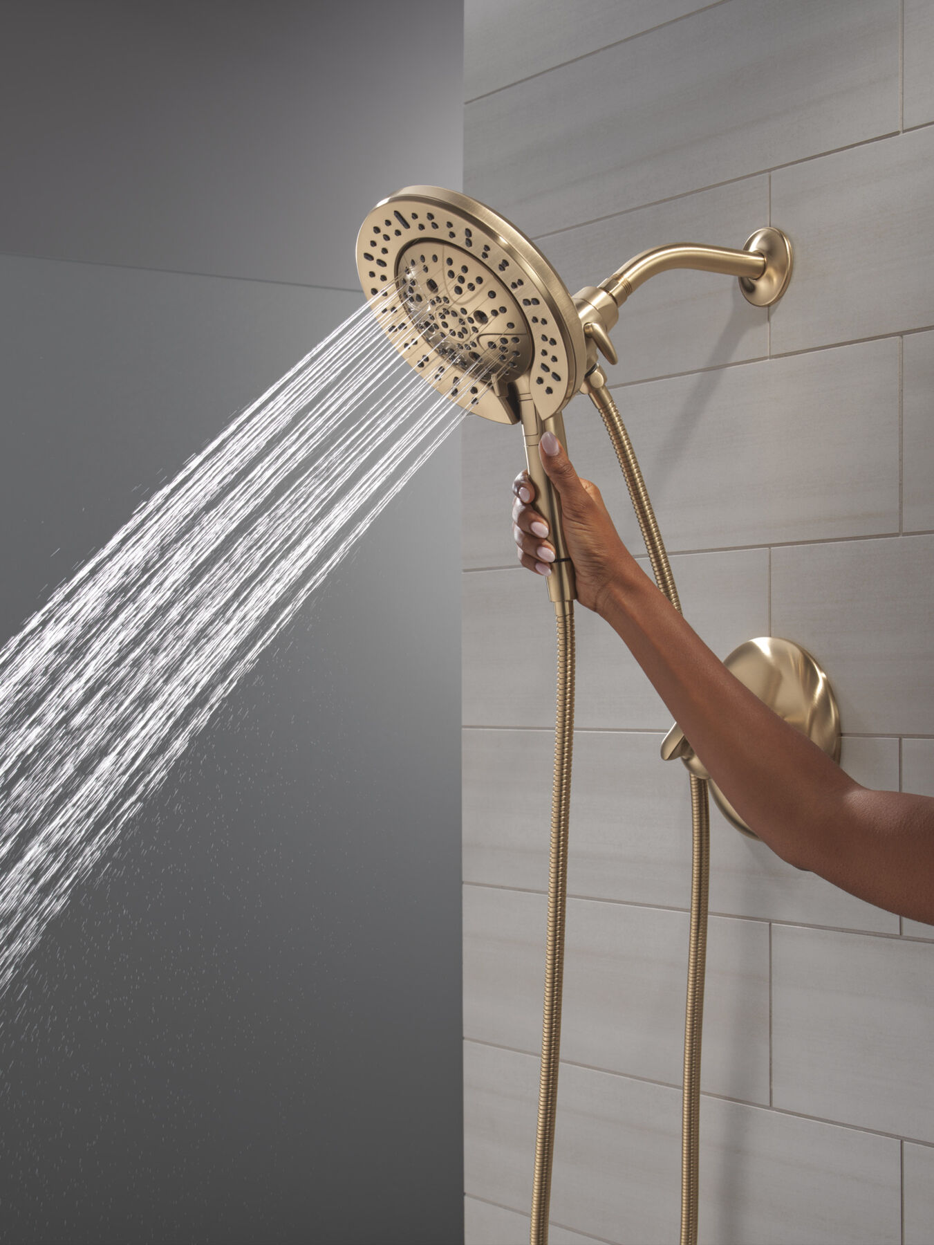17 Series Shower Trim with In2ition Shower Head