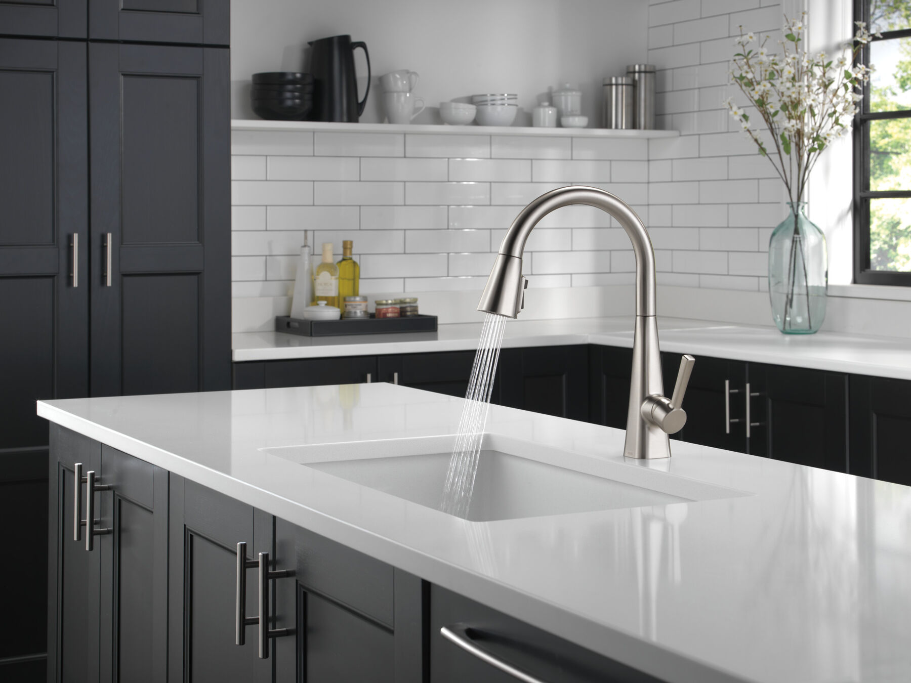 Pull-Down Kitchen Faucet (Recertified)