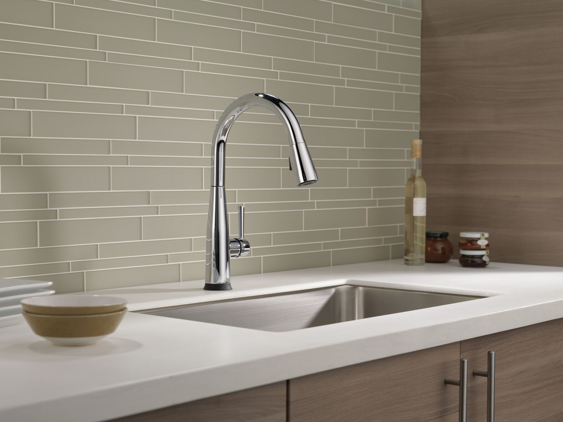 VoiceIQ&reg; Single Handle Pull-Down Faucet with Touch<sub>2</sub>O&reg; Technology