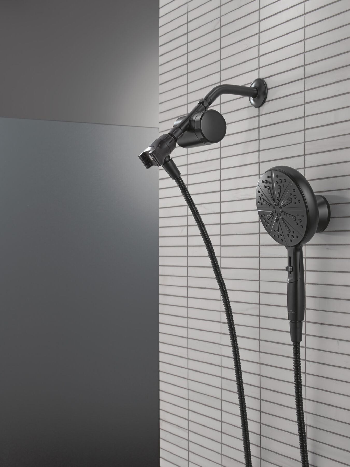 Standard Shower Filter with 6-Setting Showerhead and Mount Bundle