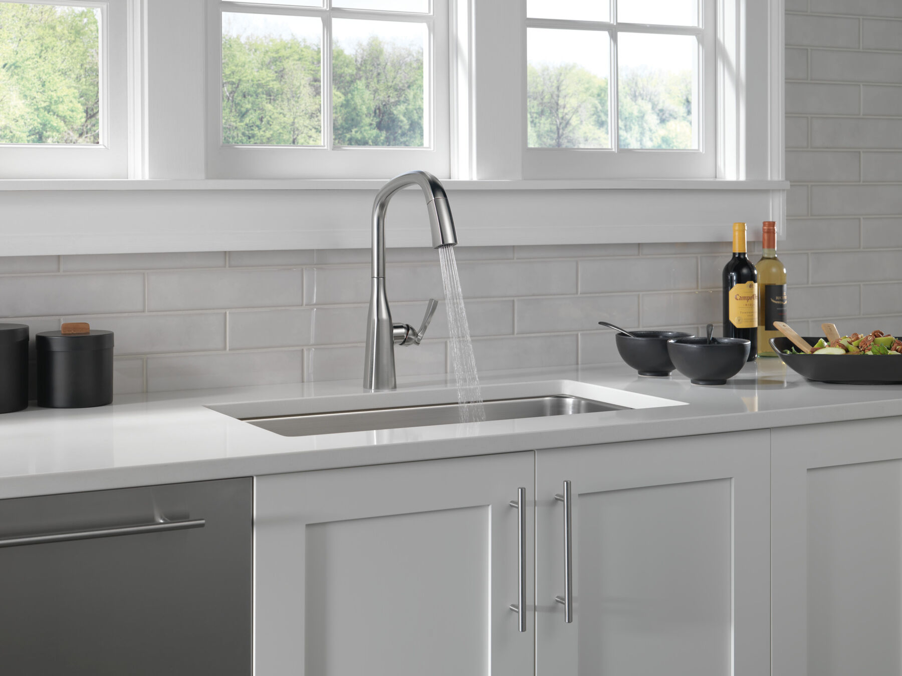 Pull-Down Kitchen (Recertified)