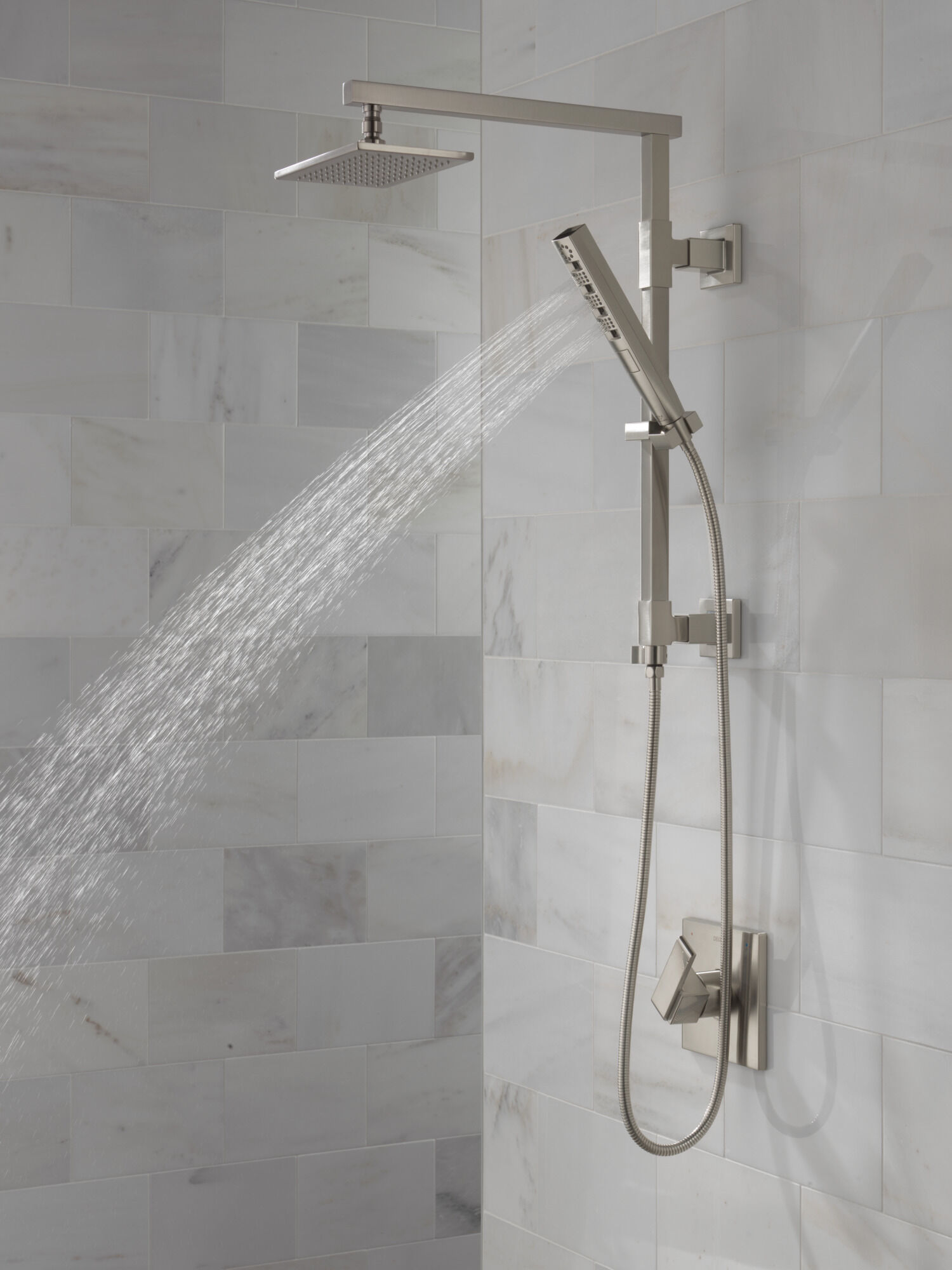 Single-Setting Raincan Shower Head in Lumicoat® Stainless