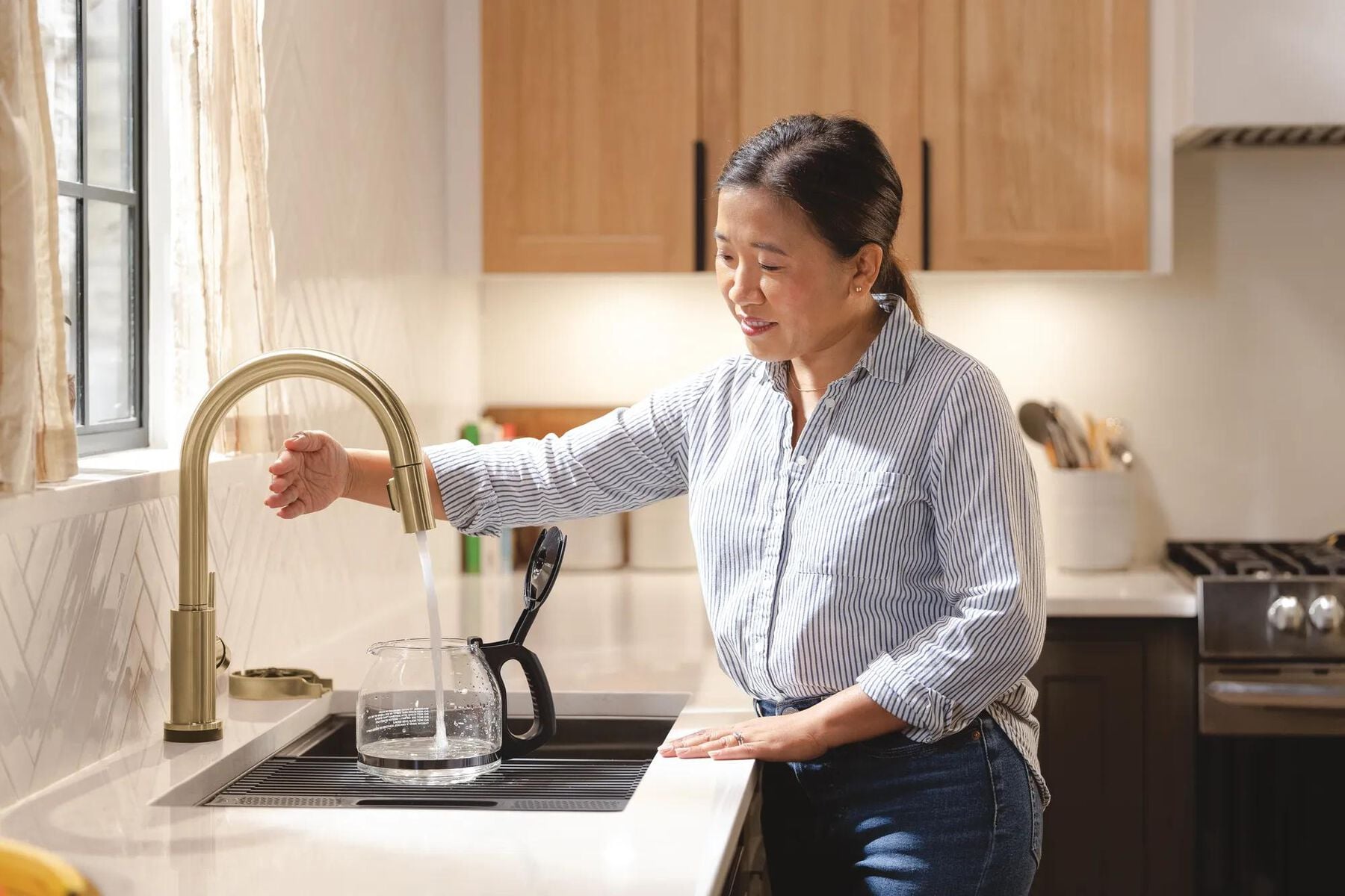 VoiceIQ&reg; Kitchen Faucet with Touch<sub>2</sub>O&reg; Technology with Touchless Technology