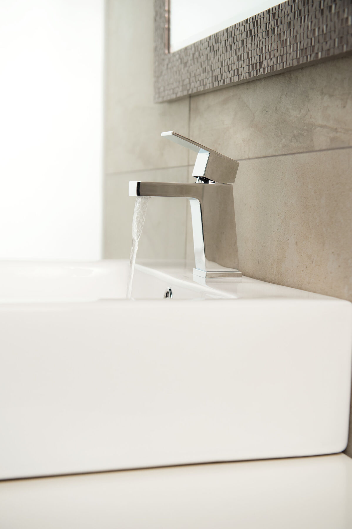 Single Handle Bathroom Faucet