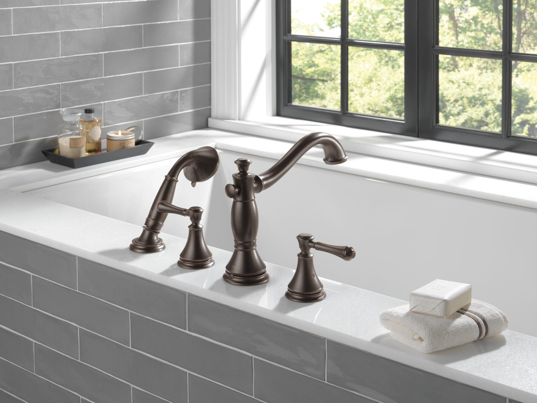 Metal Lever Handle Set - Roman Tub
