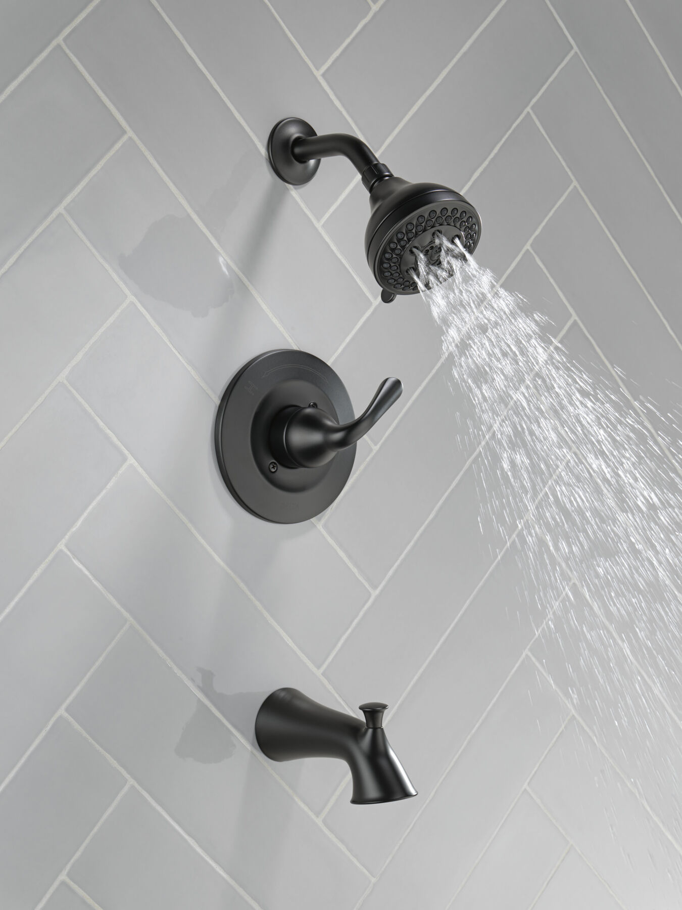 Monitor&reg; 14 Series Tub and Shower (Recertified)