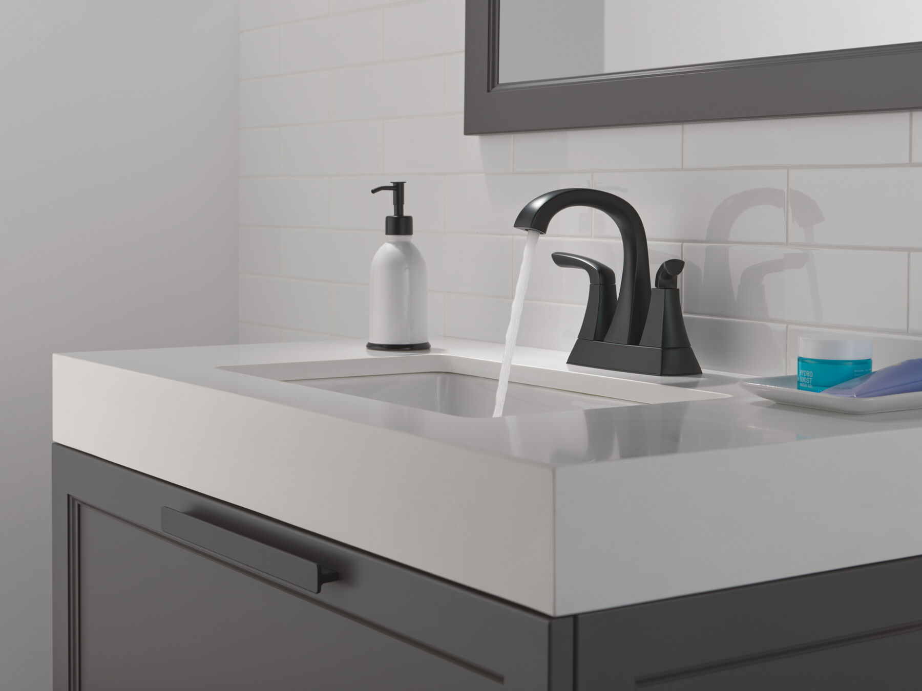 Centerset Lavatory Faucet with 14 Series Tub Shower Trim Bundle
