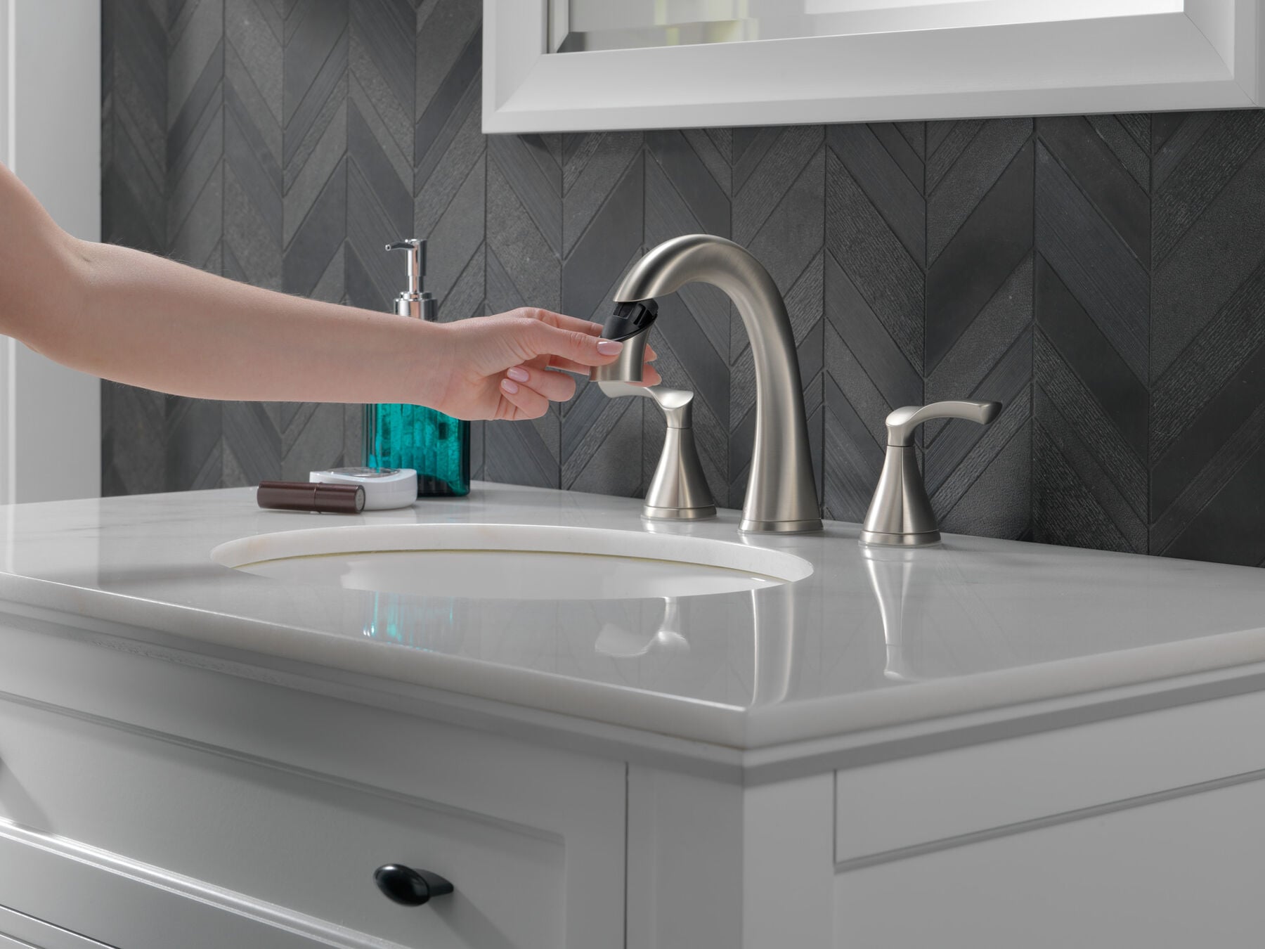 Two Handle Widespread Pull-Down Bathroom Faucet