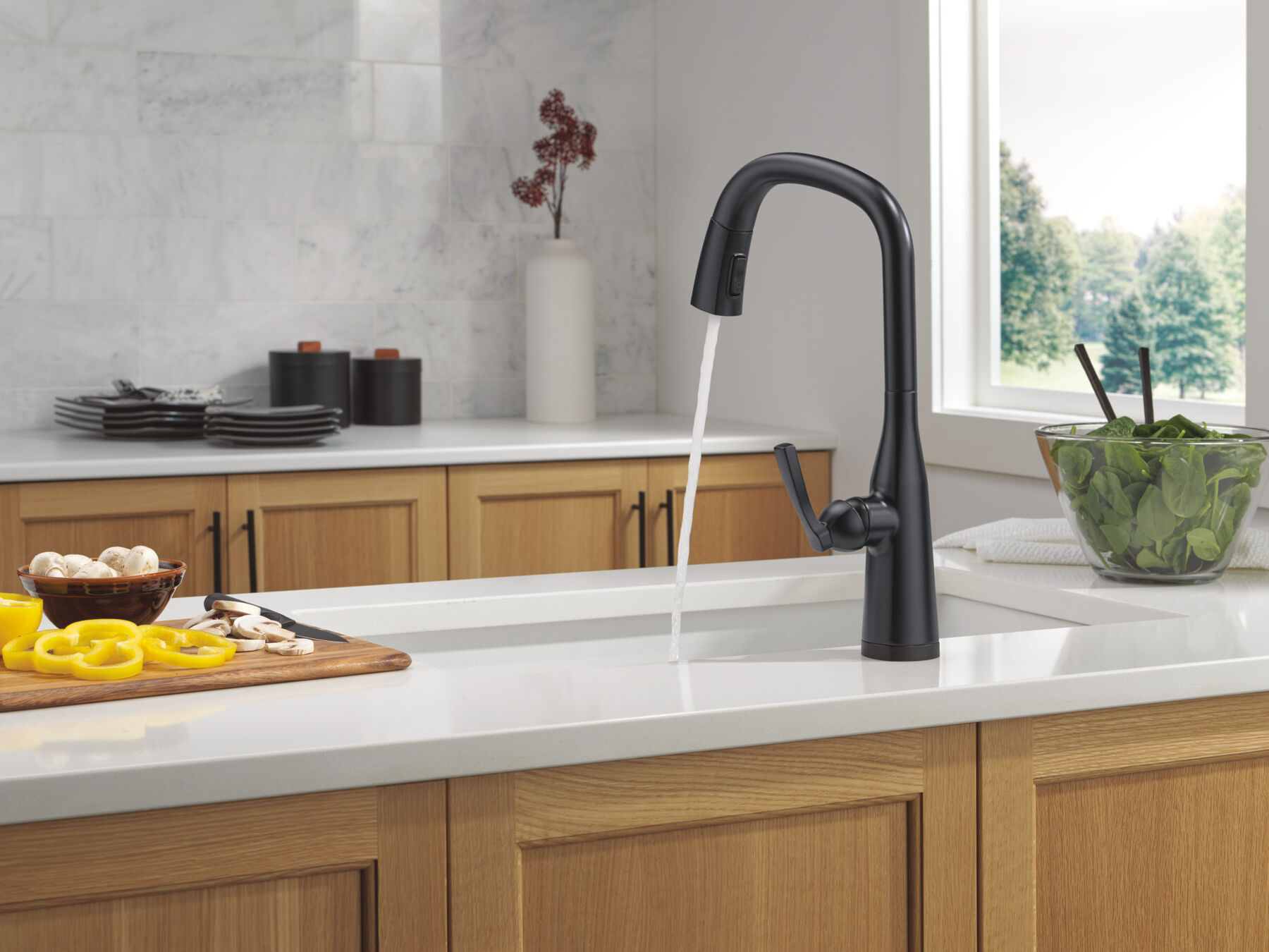 VoiceIQ&reg; Single Handle Pull-Down Faucet with Touch<sub>2</sub>O&reg; Technology