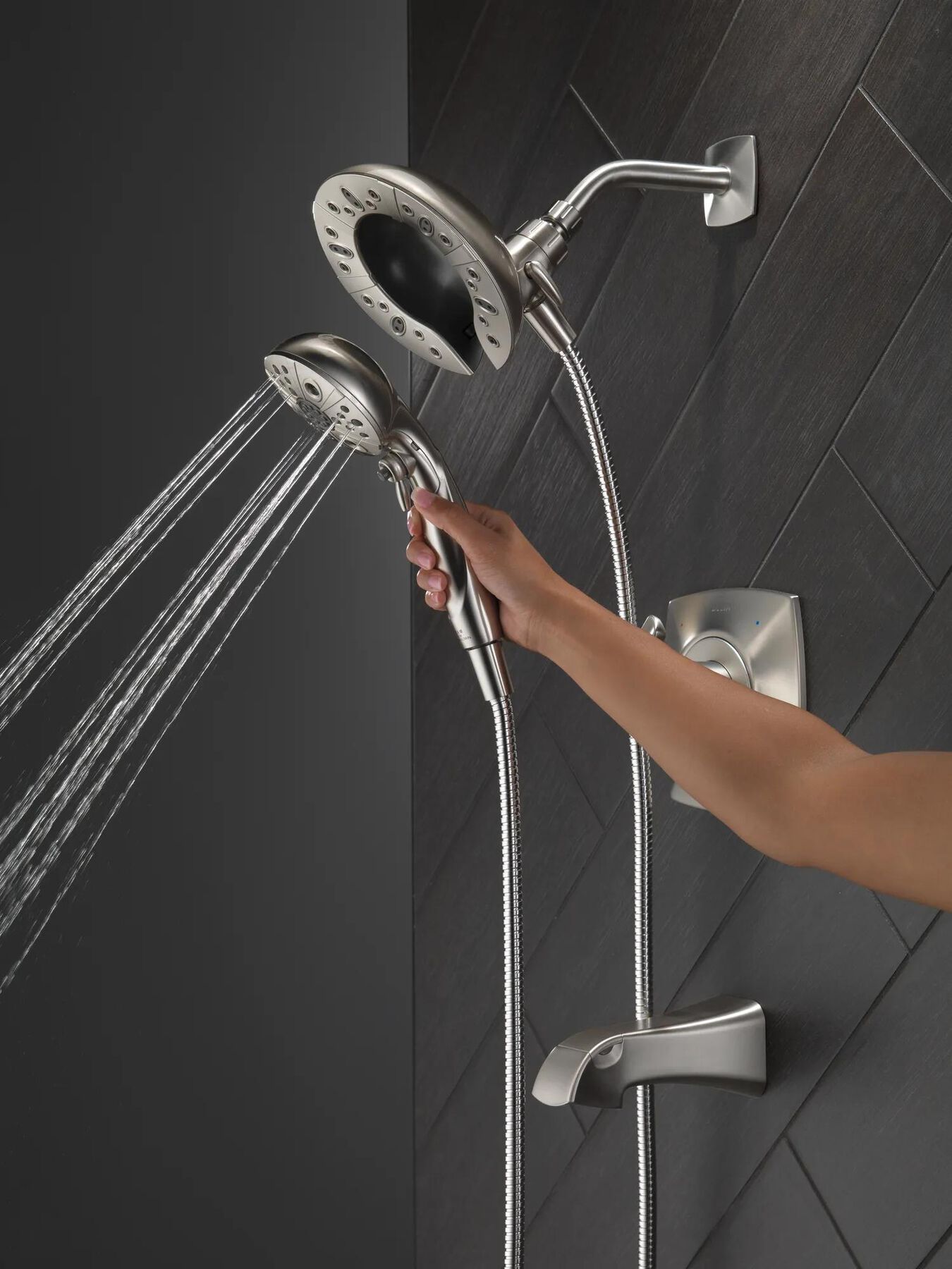 Monitor&reg; 14 Series Tub and Shower with In2ition&reg; Two-in-One Shower