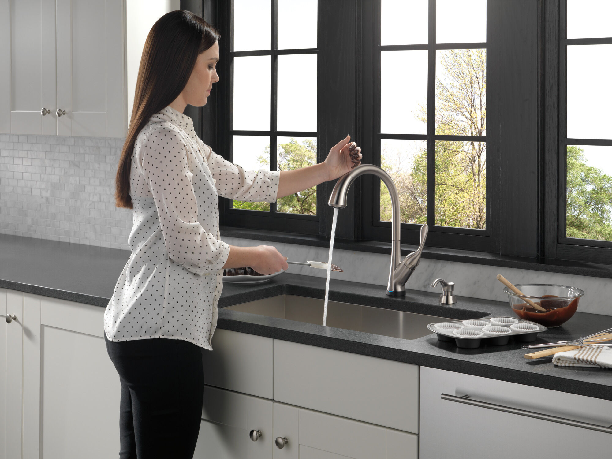 Single Handle Pull-Down Kitchen Faucet with Touch2O® Technology