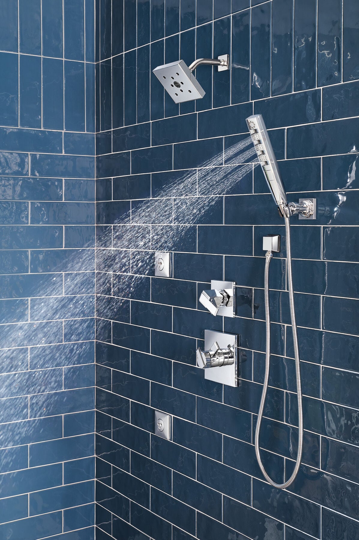 H<sub>2</sub>Okinetic&reg; 4-Setting Wall Mount Hand Shower
