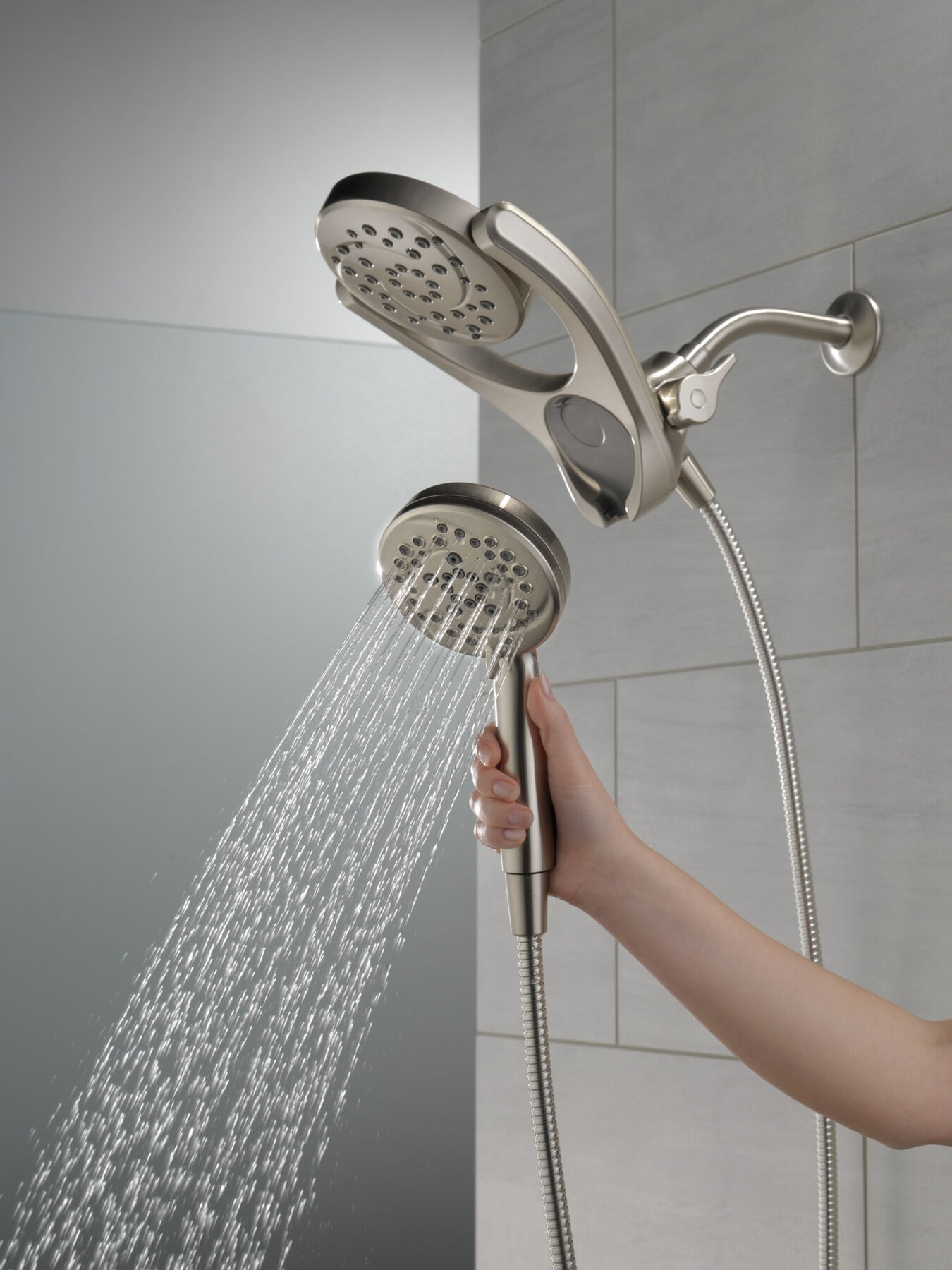HydroRain&reg; 4-Setting Two-in-One Shower Head (Recertified)