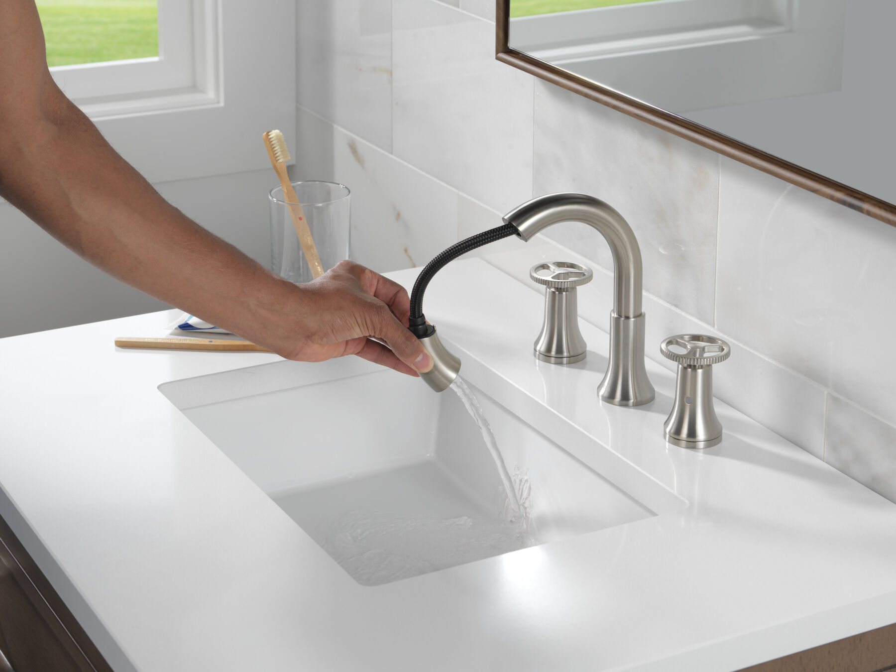 Two Handle Widespread Pull Down Bathroom Faucet