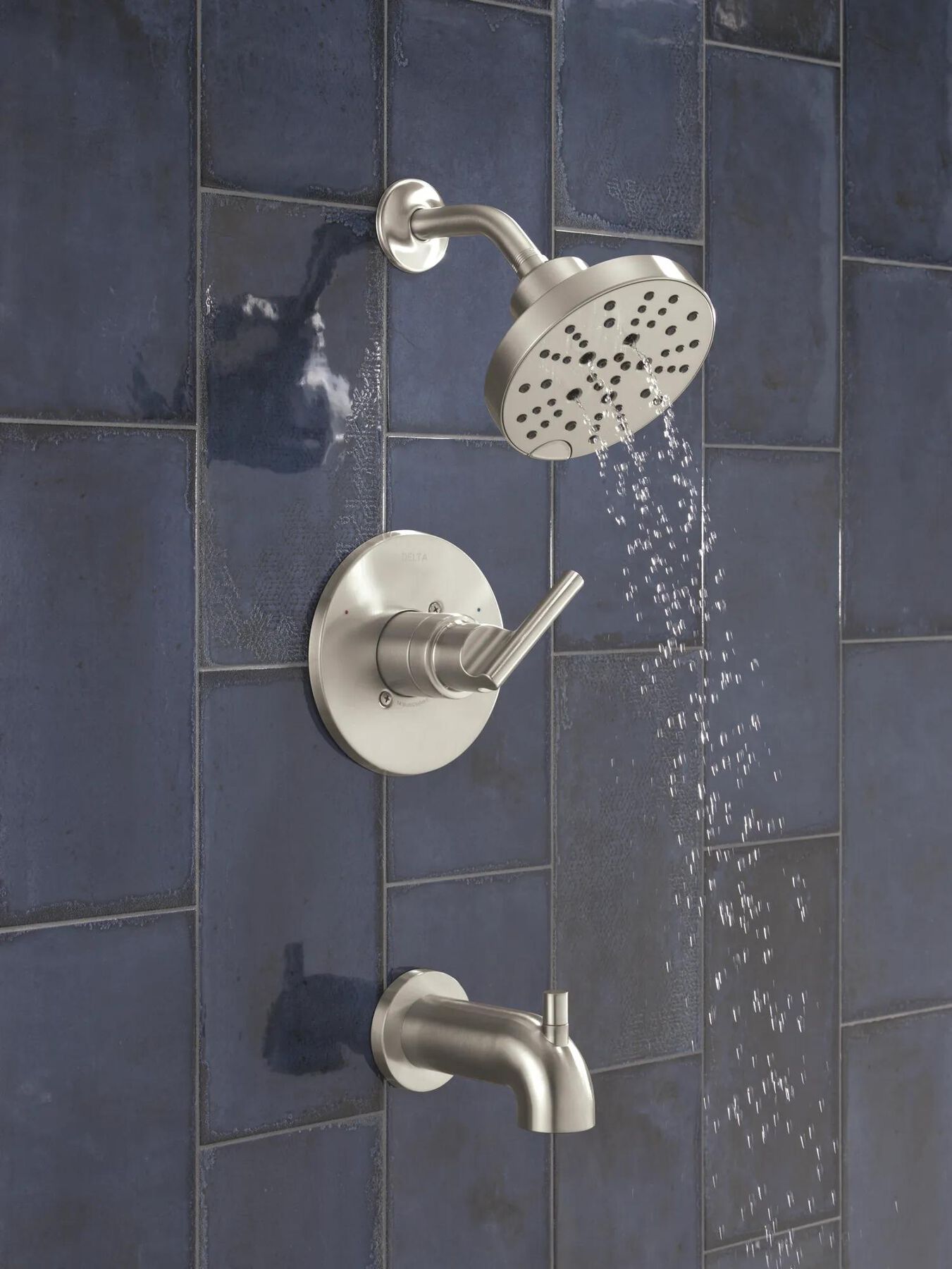 Monitor&reg; 14 Series Tub and Shower