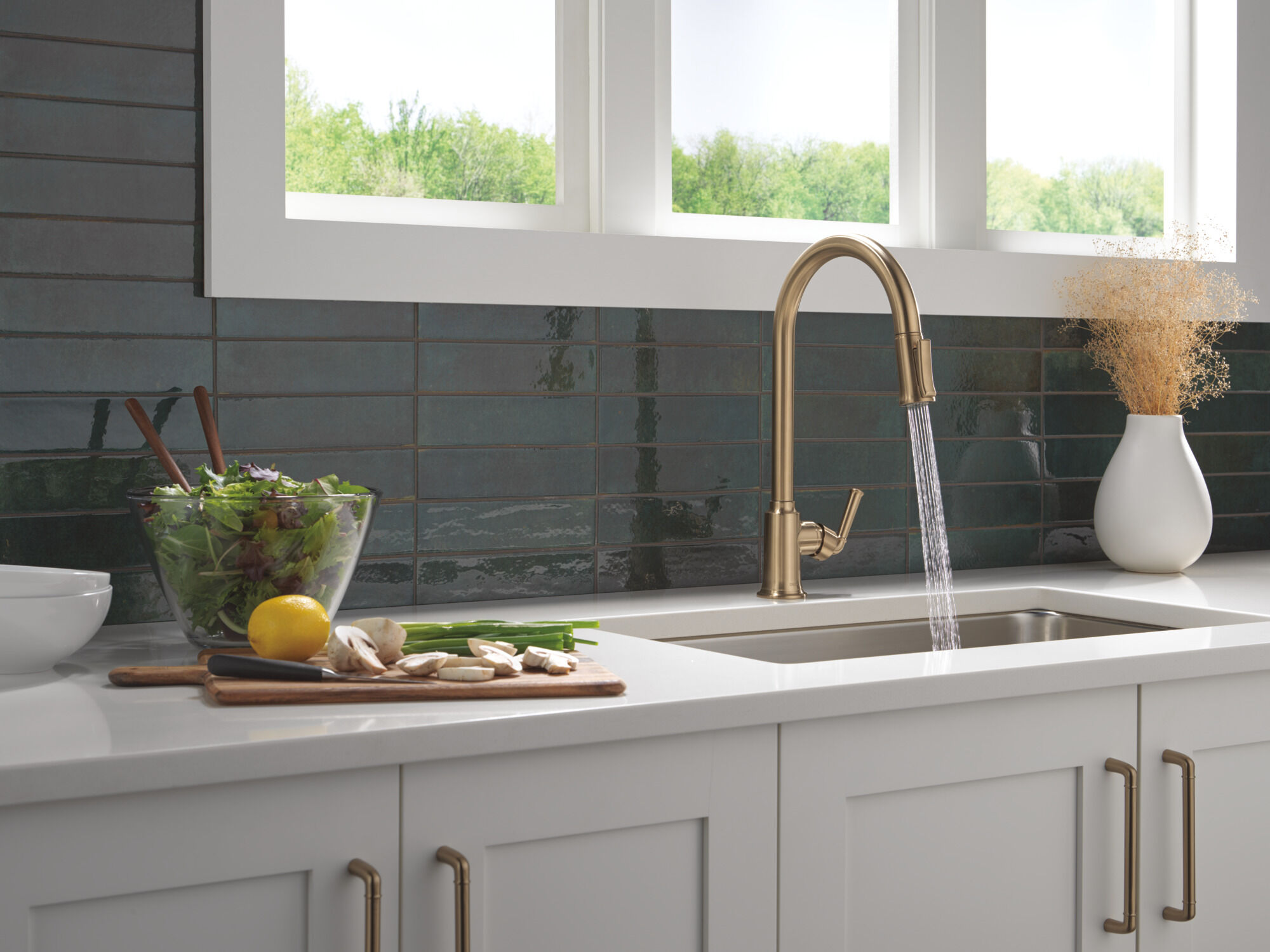 【専用です】日本刀装具　金龍一文字　瓦金　裏瓦　瓦金具 Single Handle Kitchen Pull-Down Faucet in Champagne Bronze 19850