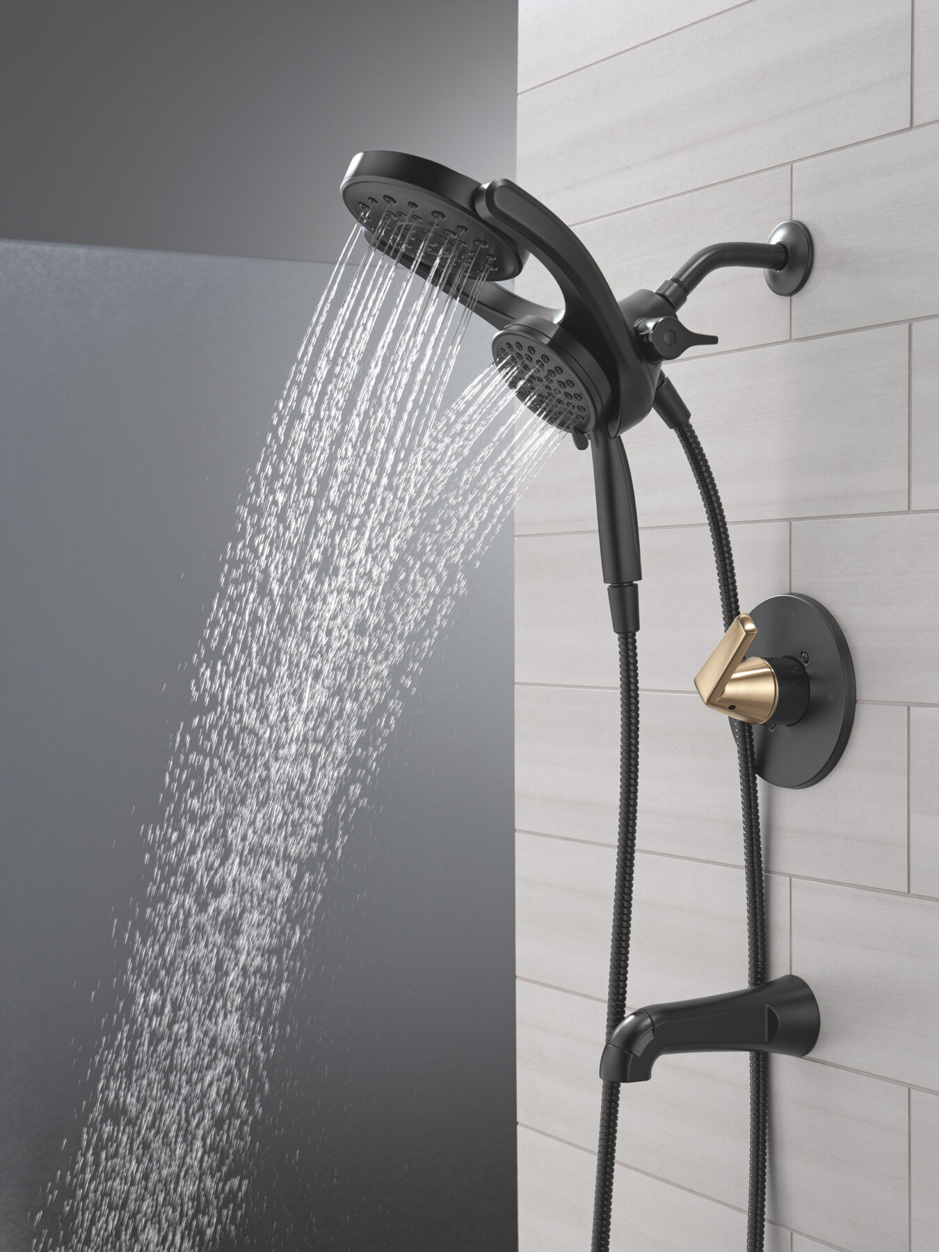 HydroRain&reg; 14 Series Tub and Shower