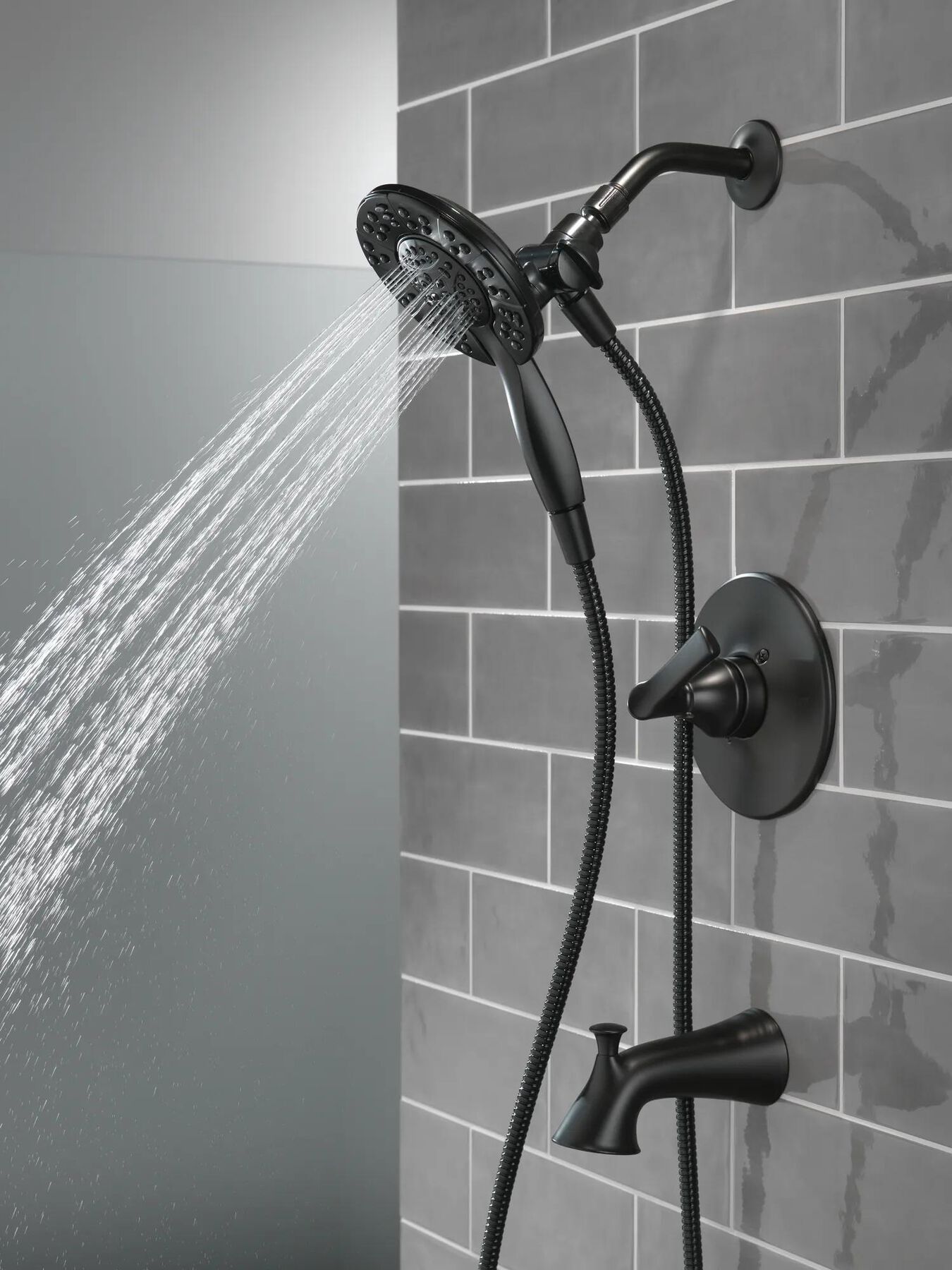Monitor&reg;&nbsp;14 Series Tub & Shower With In2ition&reg;