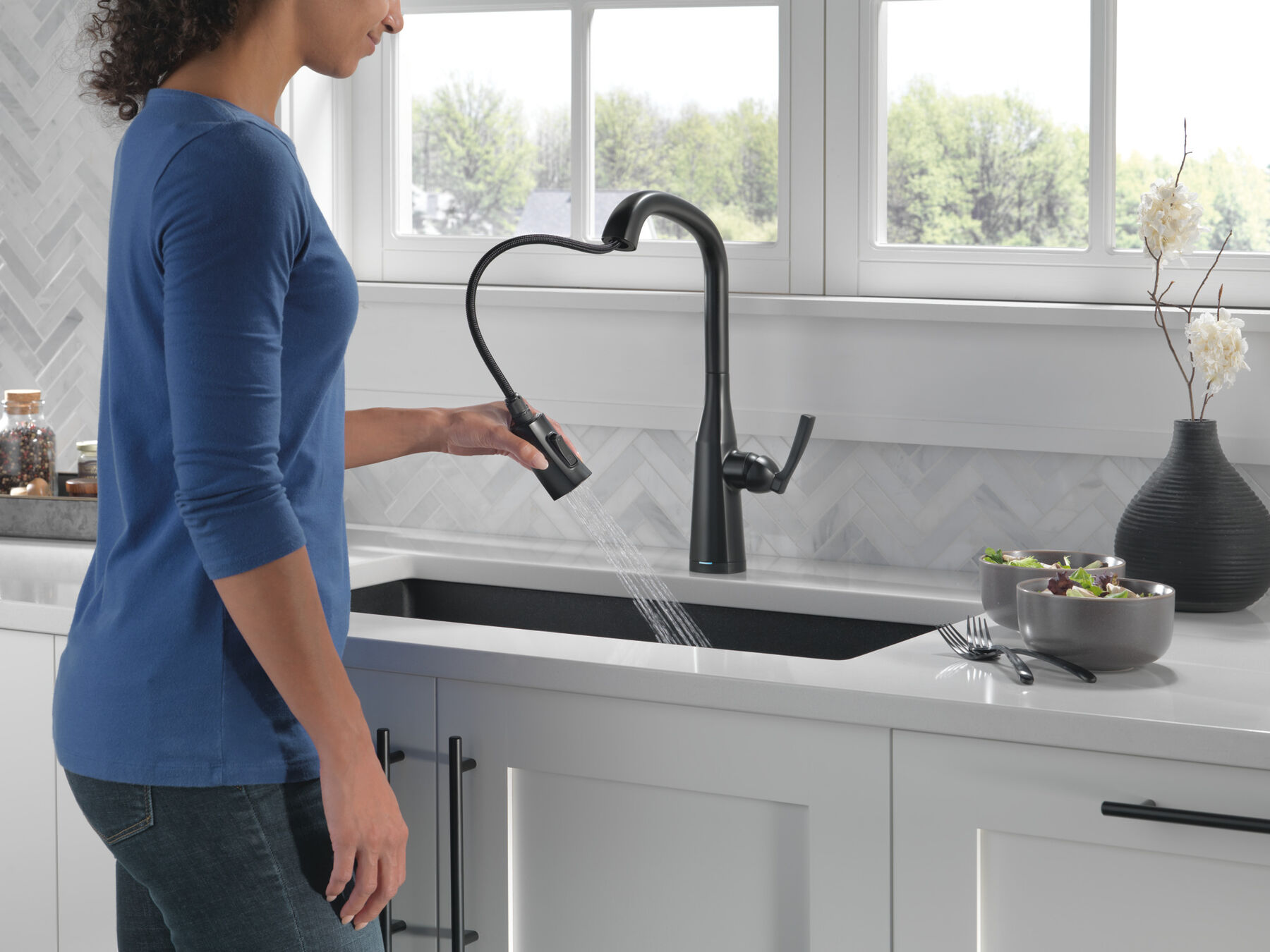 Touch<sub>2</sub>O&reg;  Pull-Down Kitchen (Recertified)