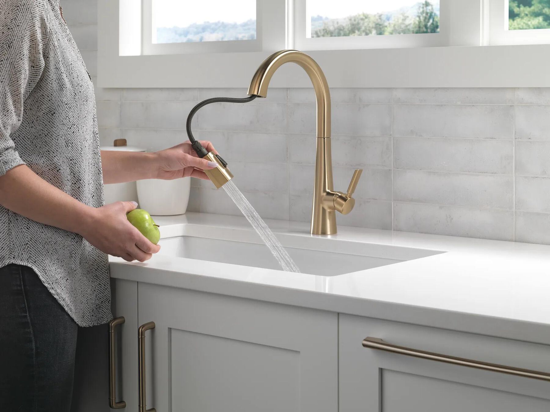 Pull-Down Kitchen Faucet (Recertified)