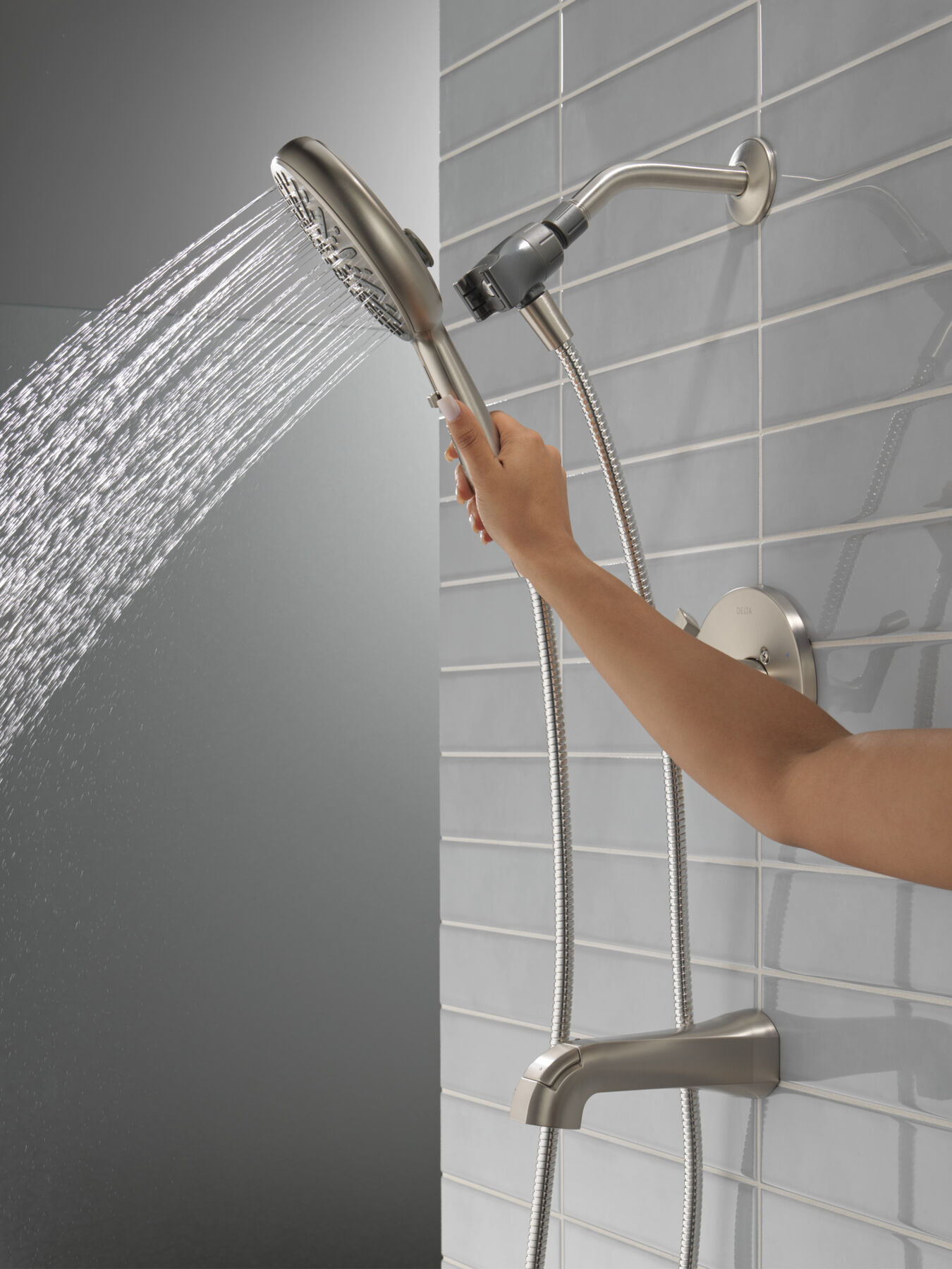 14S Tub/Shower - Suredock Max (Recertified)