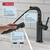 Single Handle Pull-Out Kitchen Faucet