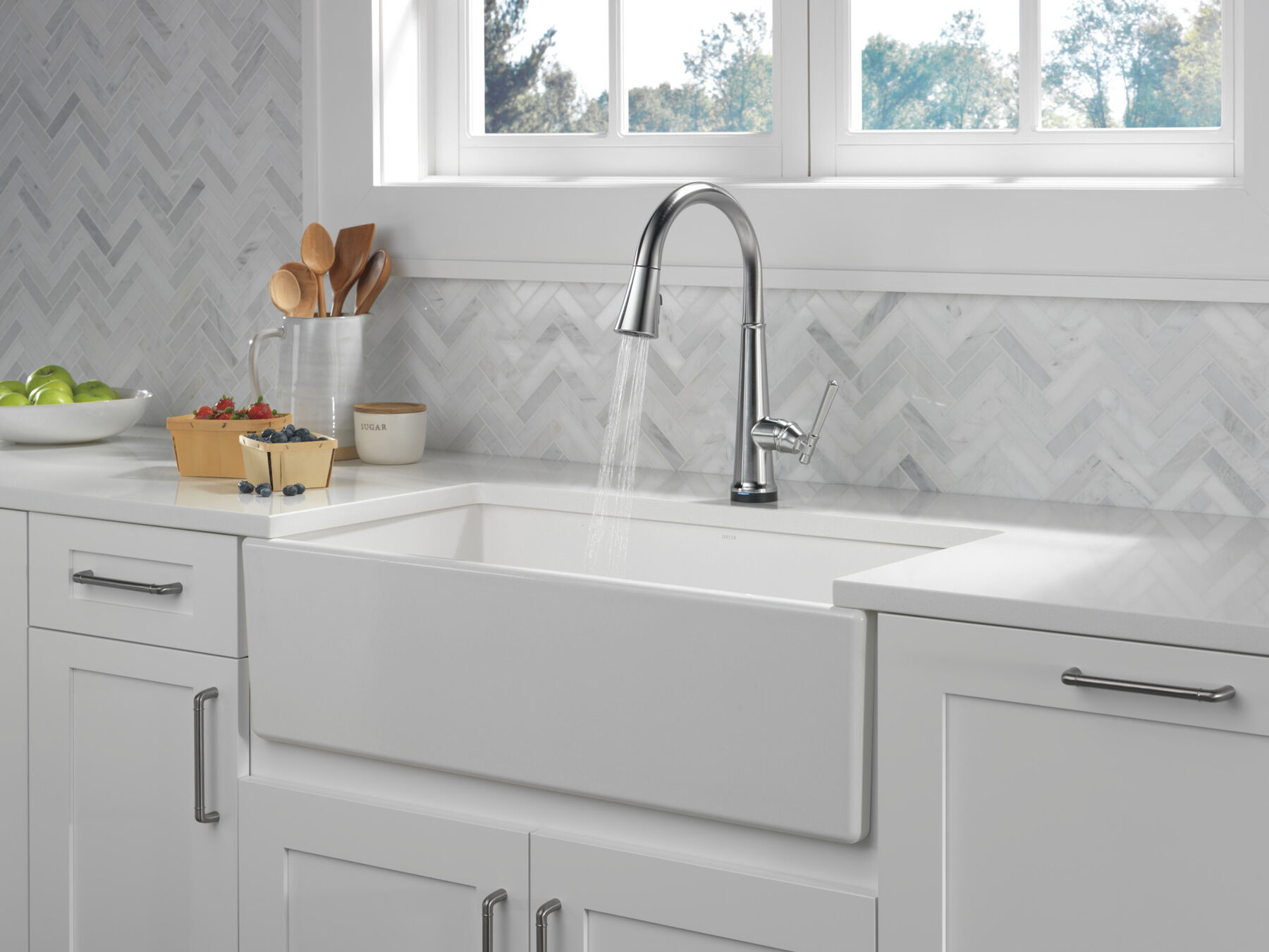 Touch<sub>2</sub>O&reg;  Pull-Down Kitchen w/ShieldSpray (Recertified)