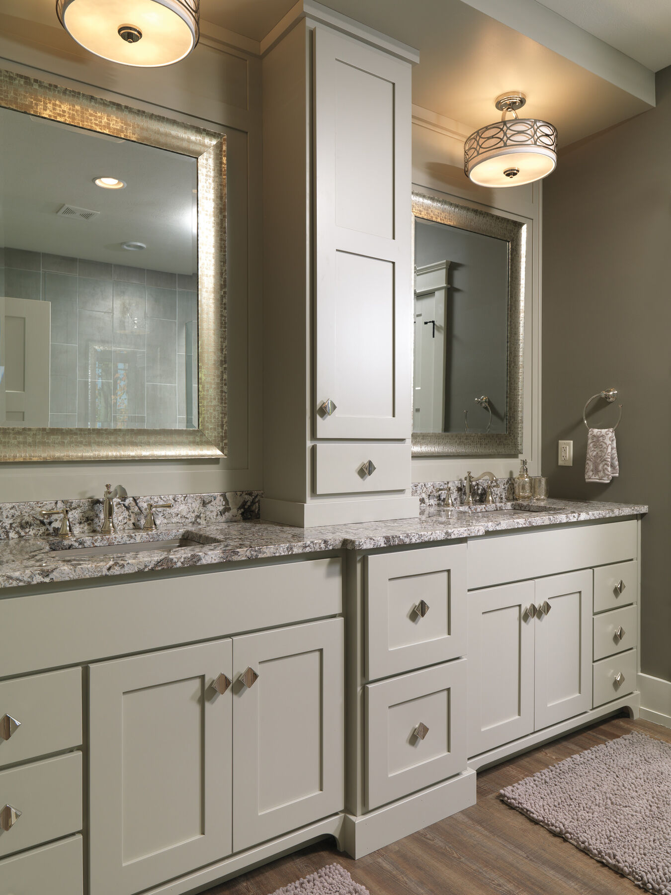 Two Handle Widespread Bathroom Faucet