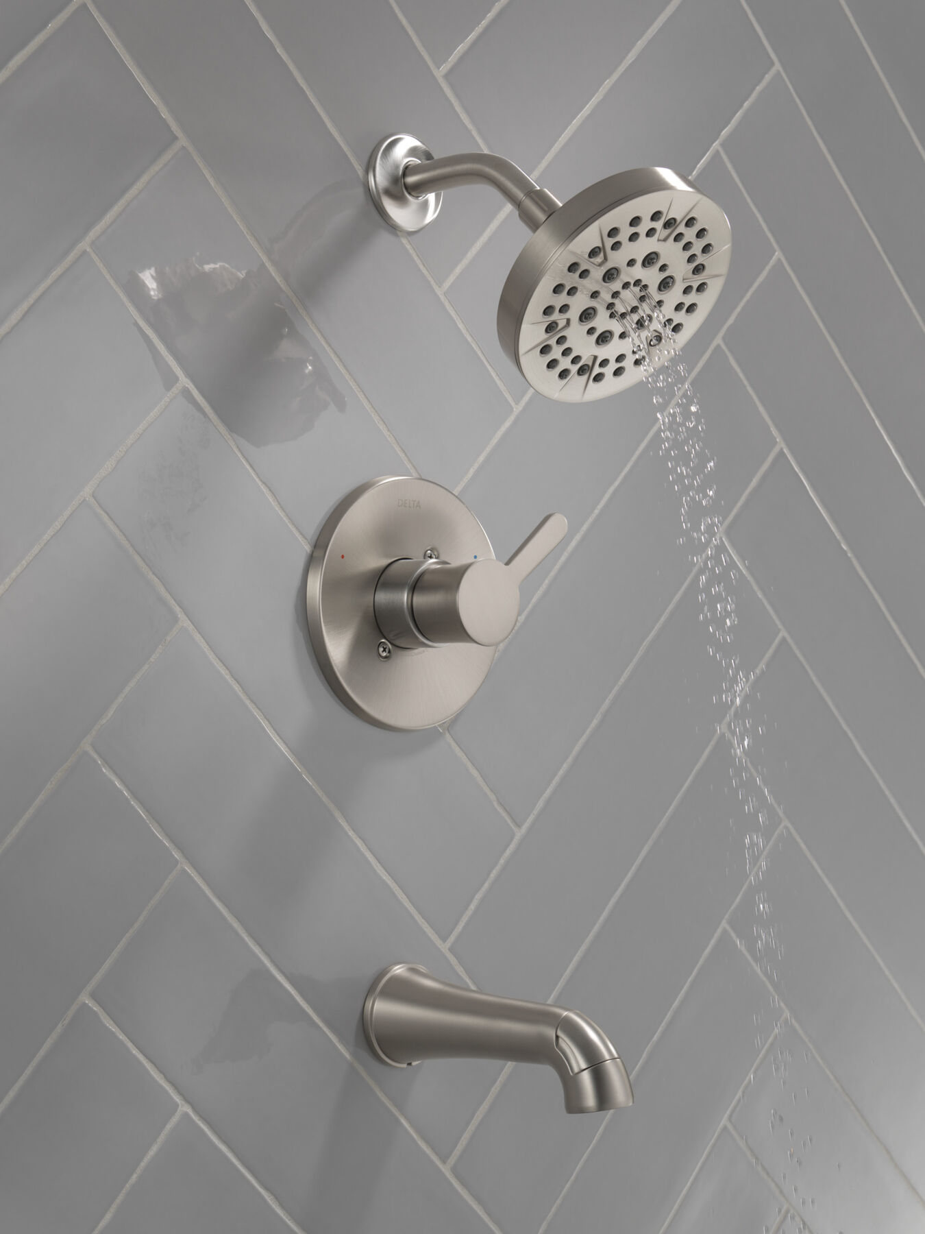 Monitor&reg; 14 Series Tub and Shower