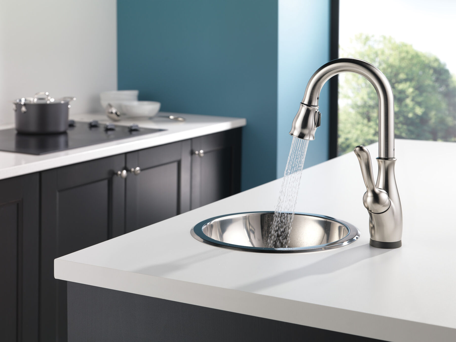Single Handle Pull-Down Bar / Prep Faucet with Touch<sub>2</sub>O&reg; Technology