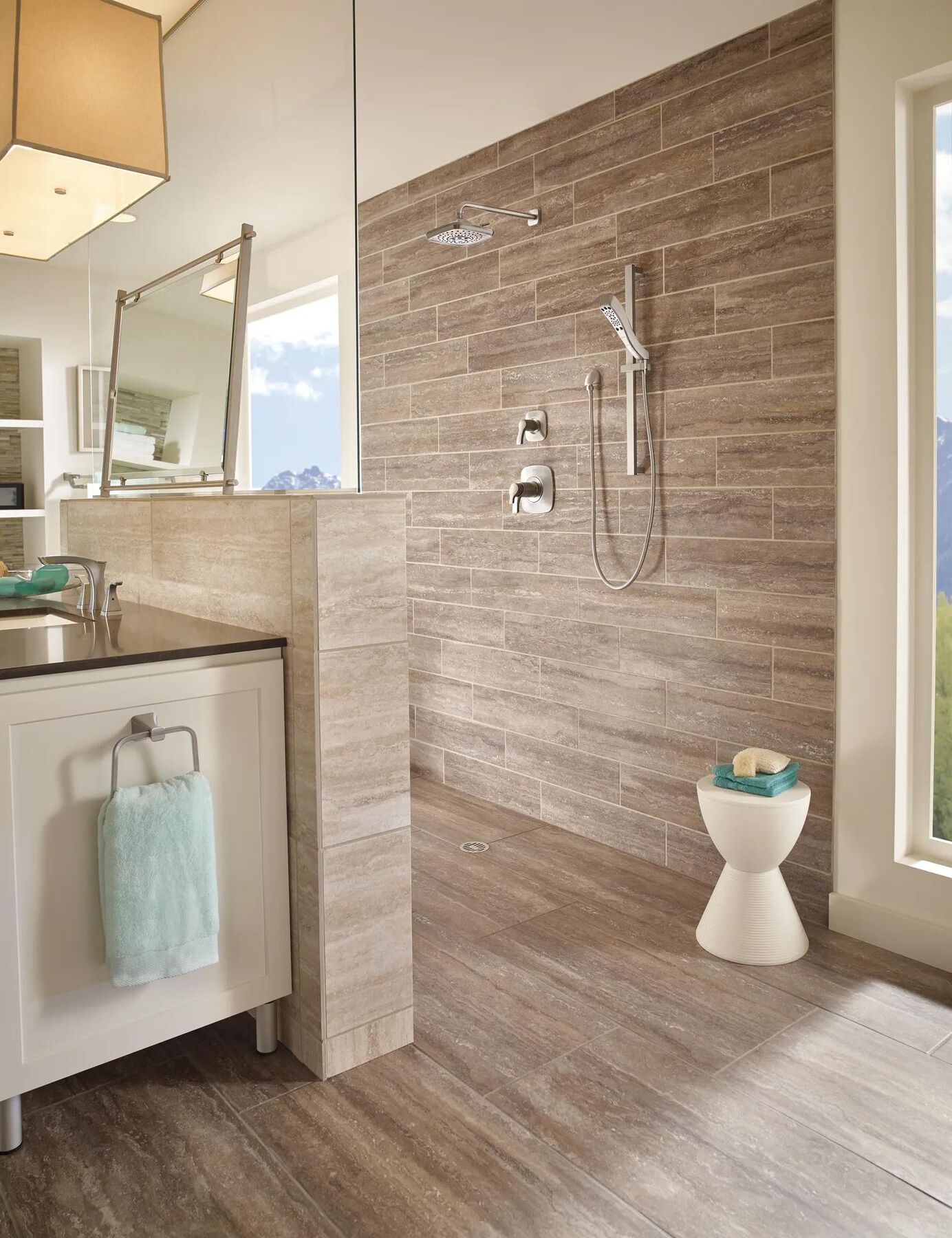 H<sub>2</sub>Okinetic&reg; 4-Setting Slide Bar Hand Shower