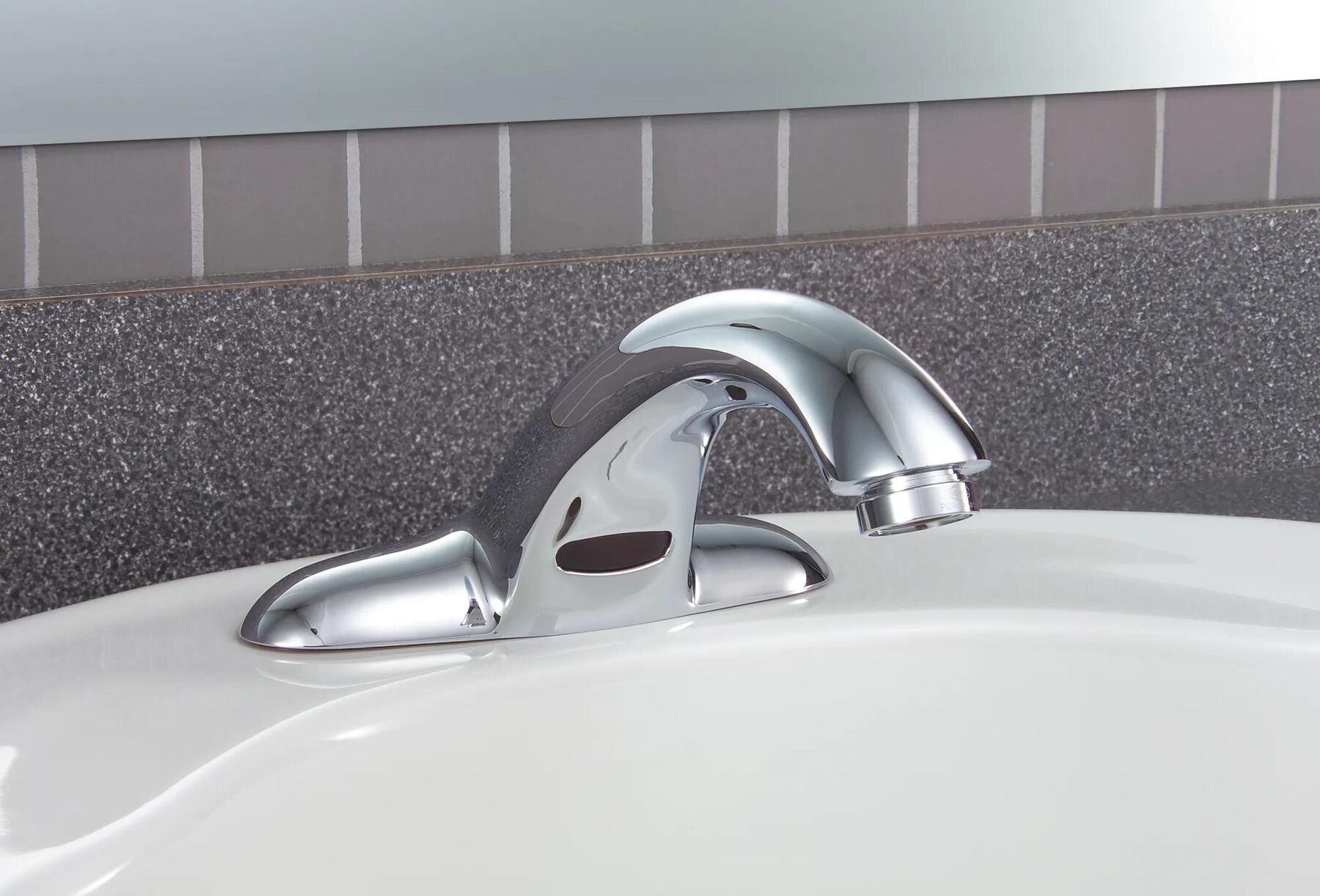Battery Operated Electronic Lavatory Faucet