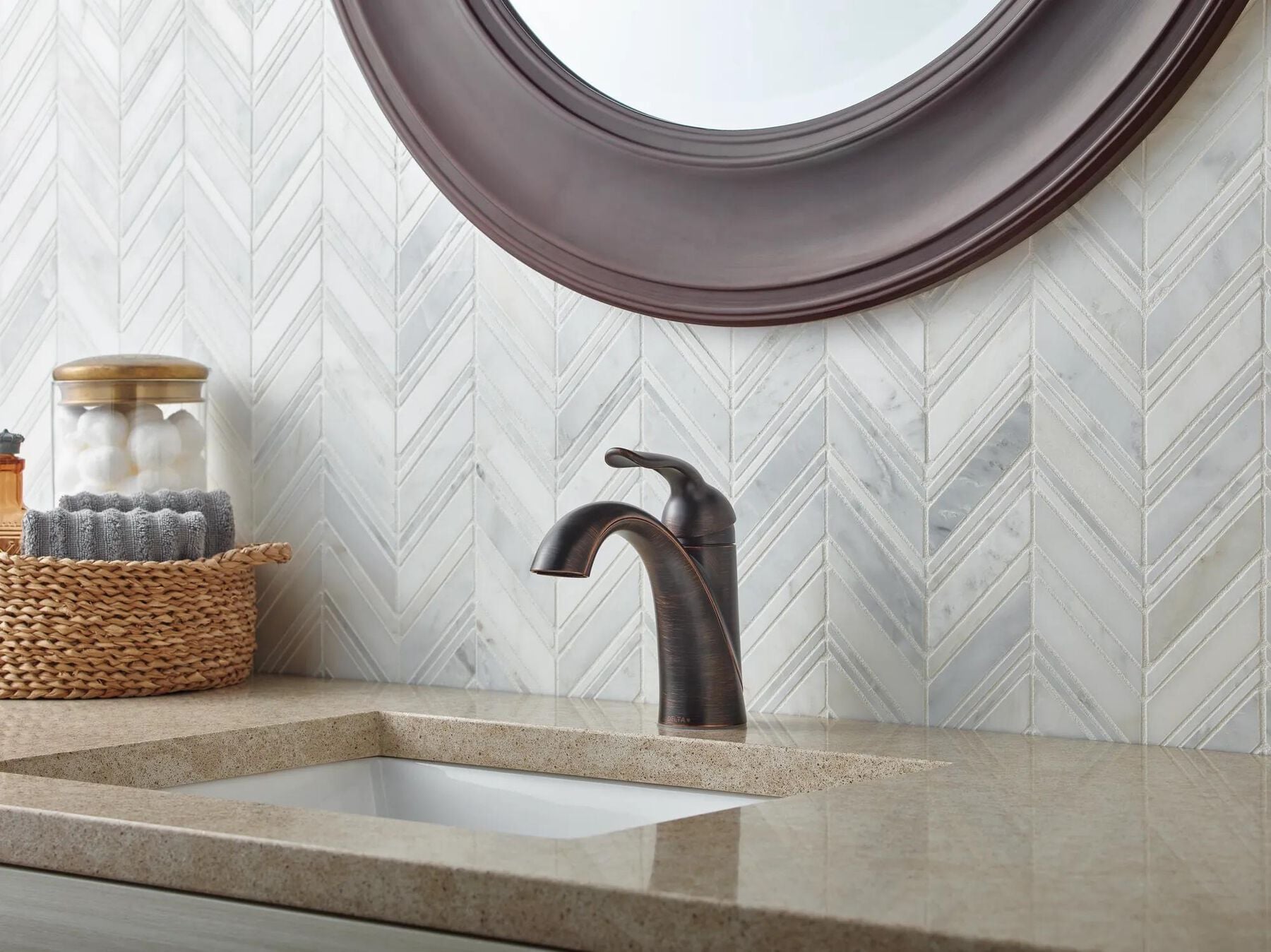 Single Handle Bathroom Faucet