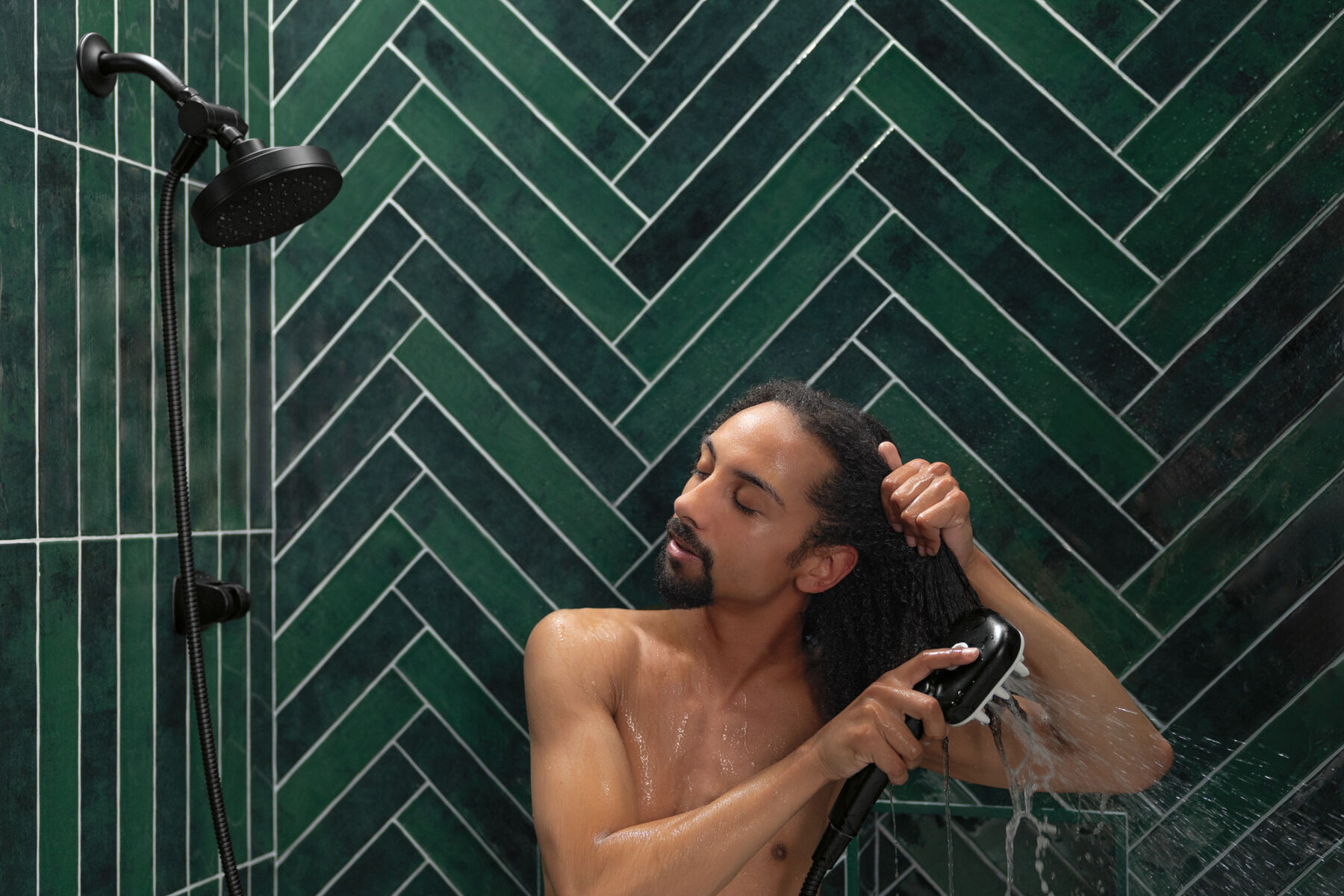 Detangling Shower Tool