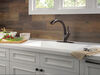 Single Handle Pull-Out Kitchen Faucet