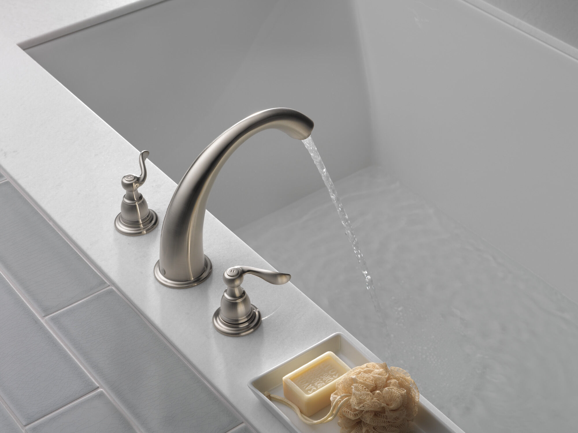 TENDOBOTANICAL 羅本製所 Robinceramicstu　即日発送 Roman Tub Trim in Stainless BT2796-SS | Delta Faucet