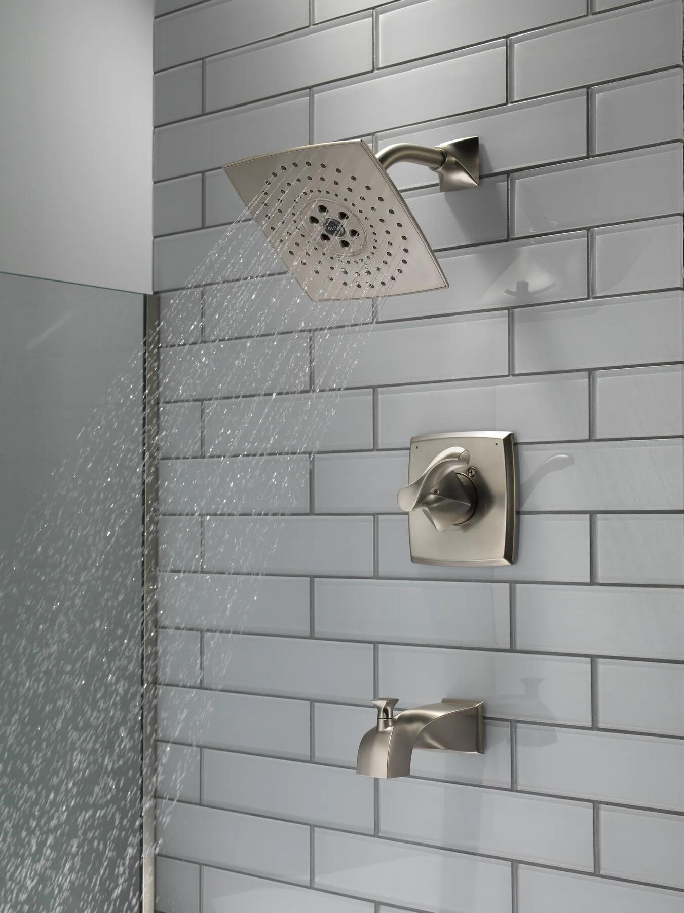 Monitor&reg; 14 Series Tub & Shower