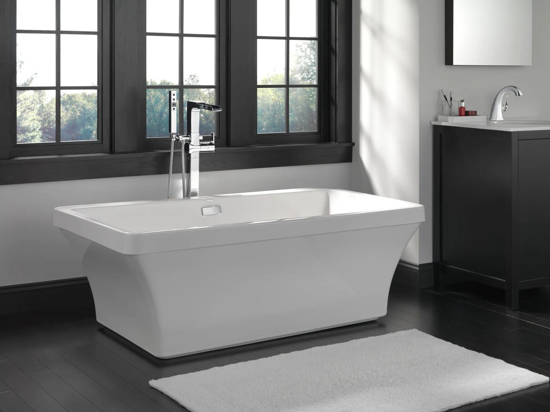 Single Handle Centerset Faucet