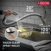 Single Handle Pull-Out Kitchen Faucet