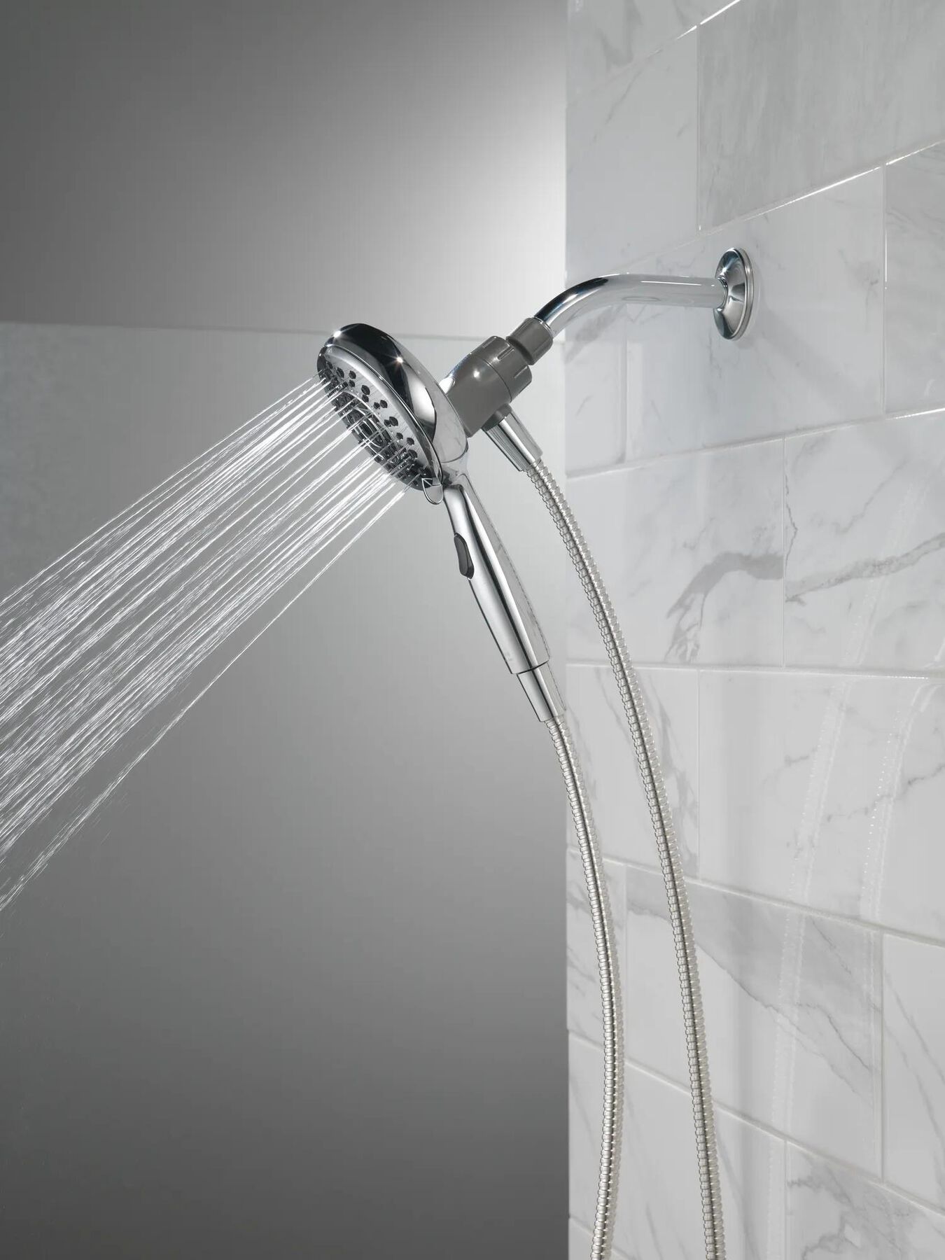 6-Setting SureDock&reg; Magnetic Hand Shower (Recertified)