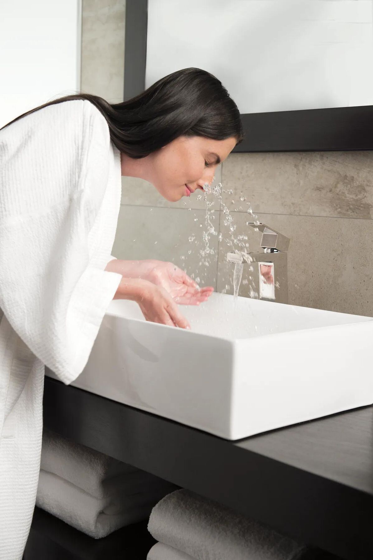Single Handle Vessel Bathroom Faucet