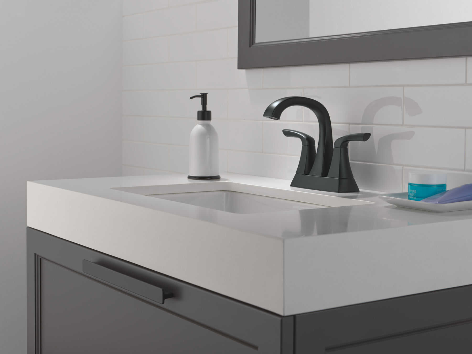 Centerset Lavatory Faucet with 14 Series Tub Shower Trim Bundle
